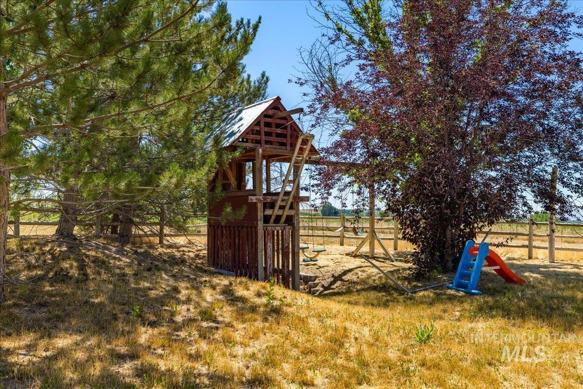 20169 Hoskins Rd