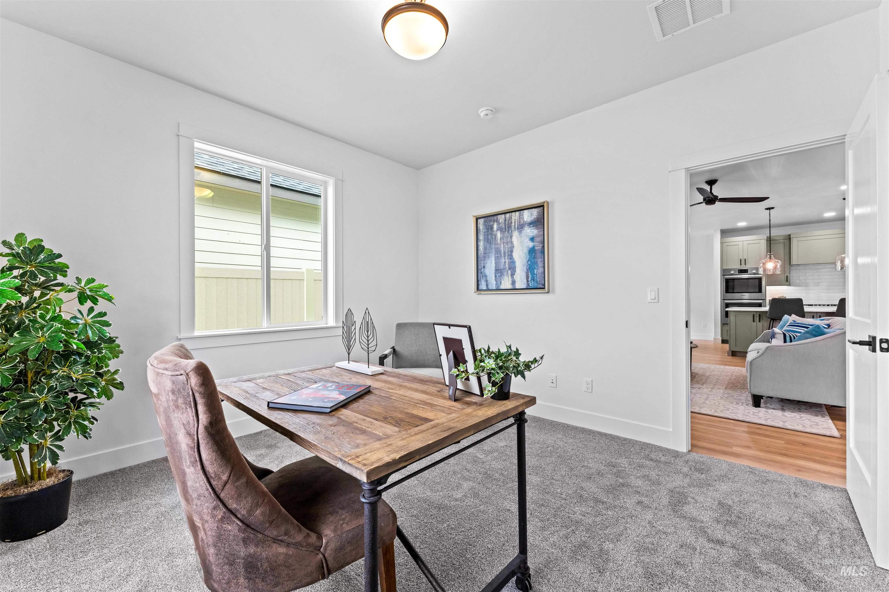 9943 W Sunberry Ct