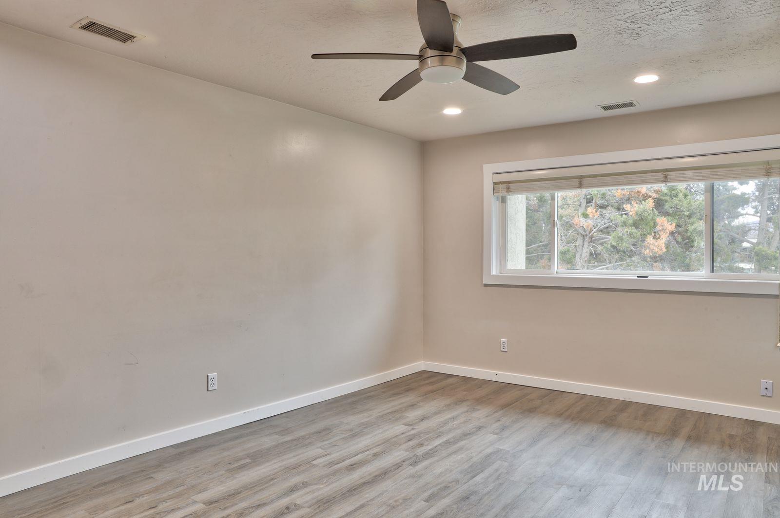 1143 N Camelot Drive