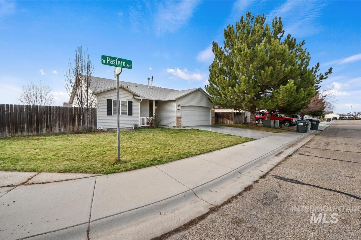 843 N Pasture Ave.