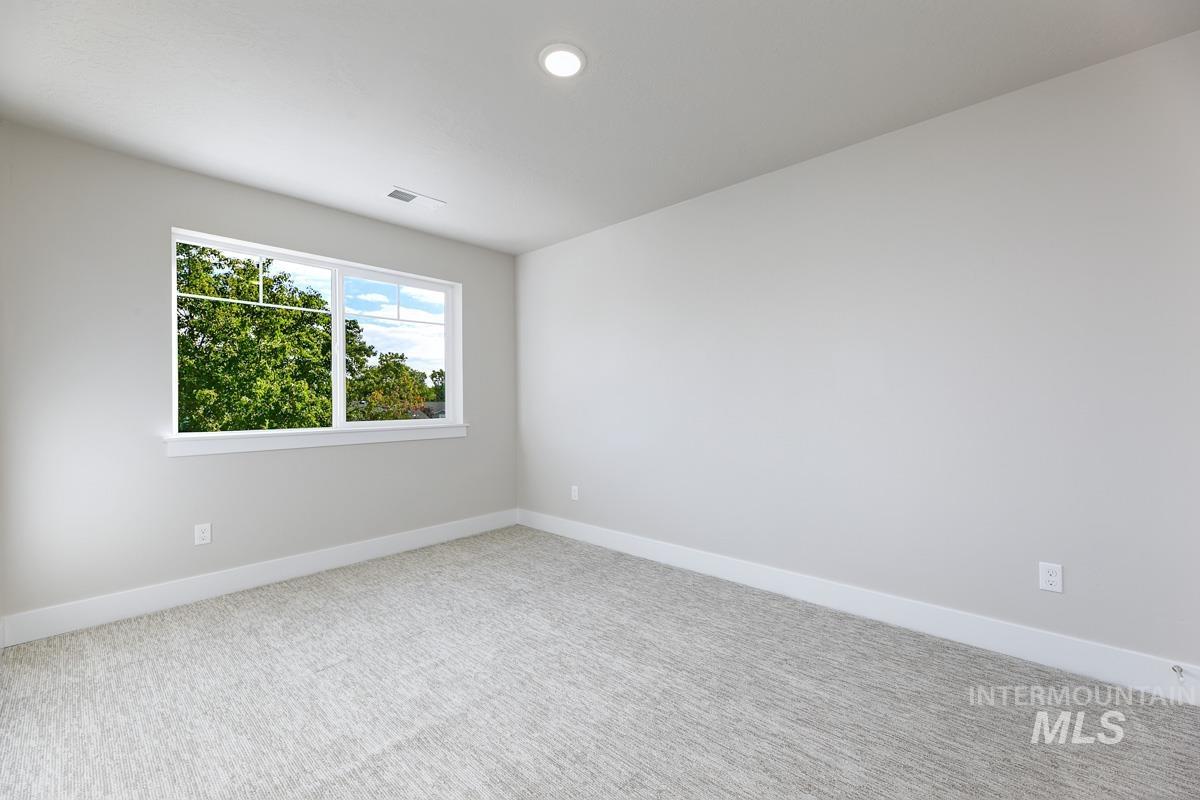 2281-2299 N Shaelyn