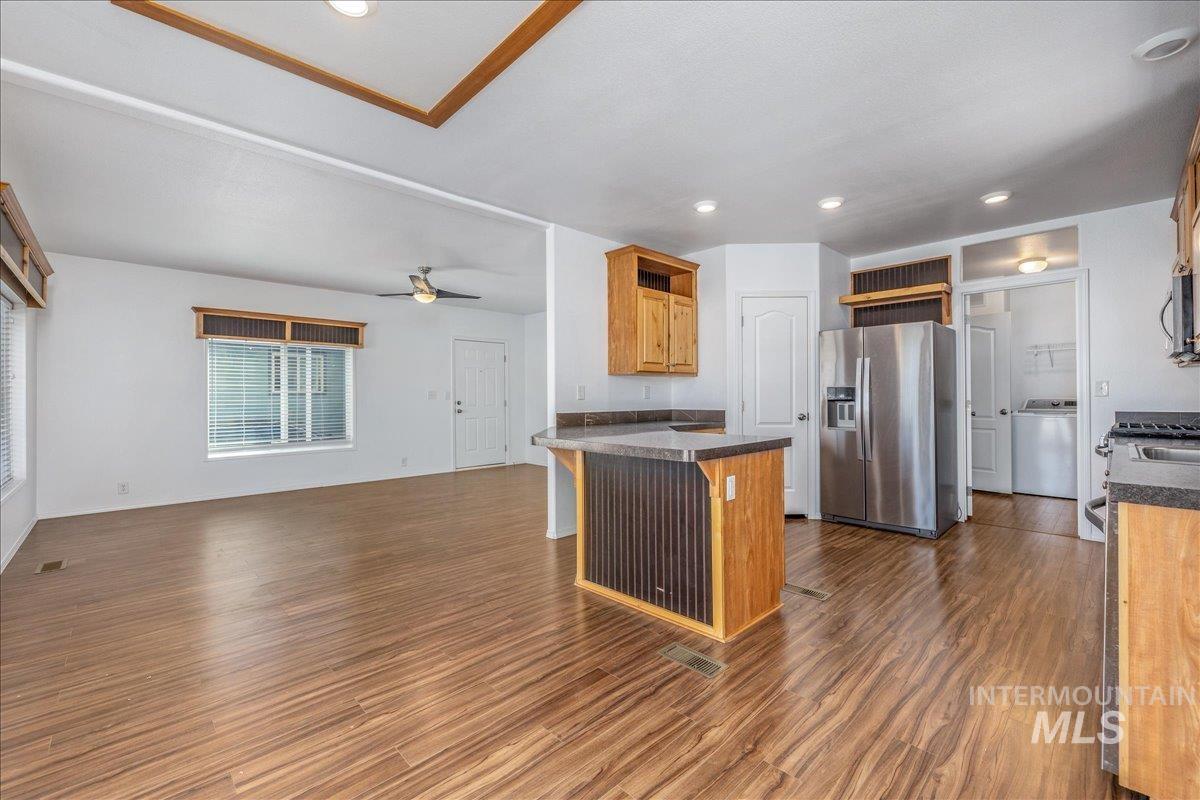 2164 Blue Spruce Ln Unit: 194