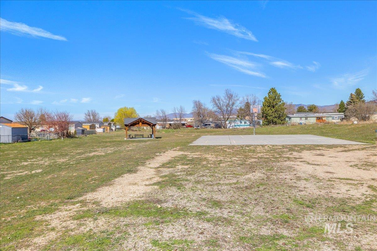 2164 Blue Spruce Ln Unit: 194