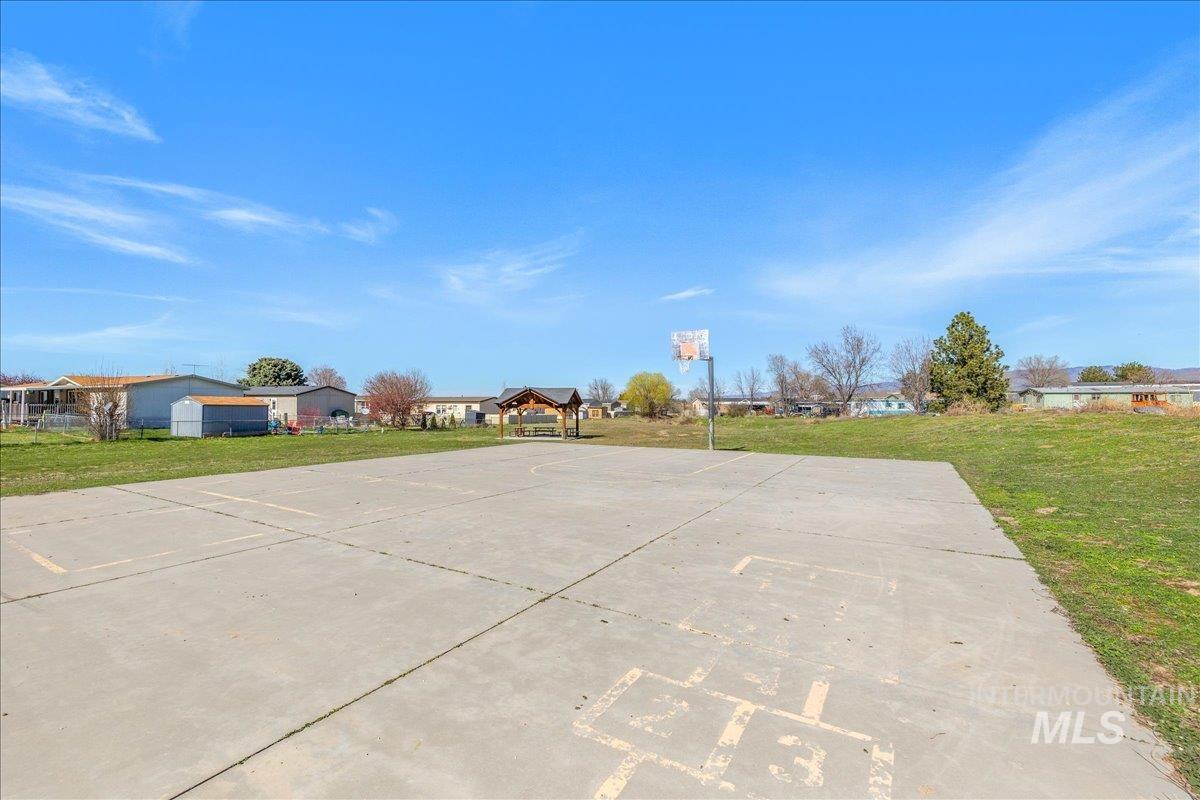 2164 Blue Spruce Ln Unit: 194