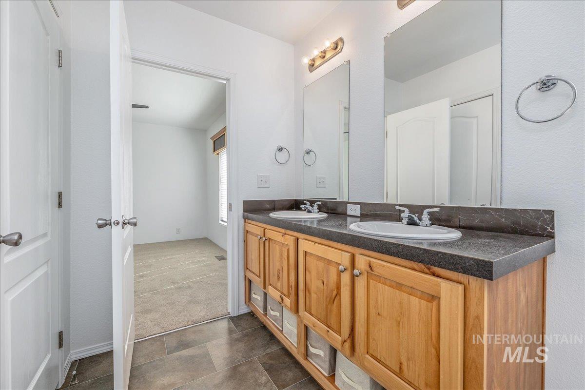 2164 Blue Spruce Ln Unit: 194