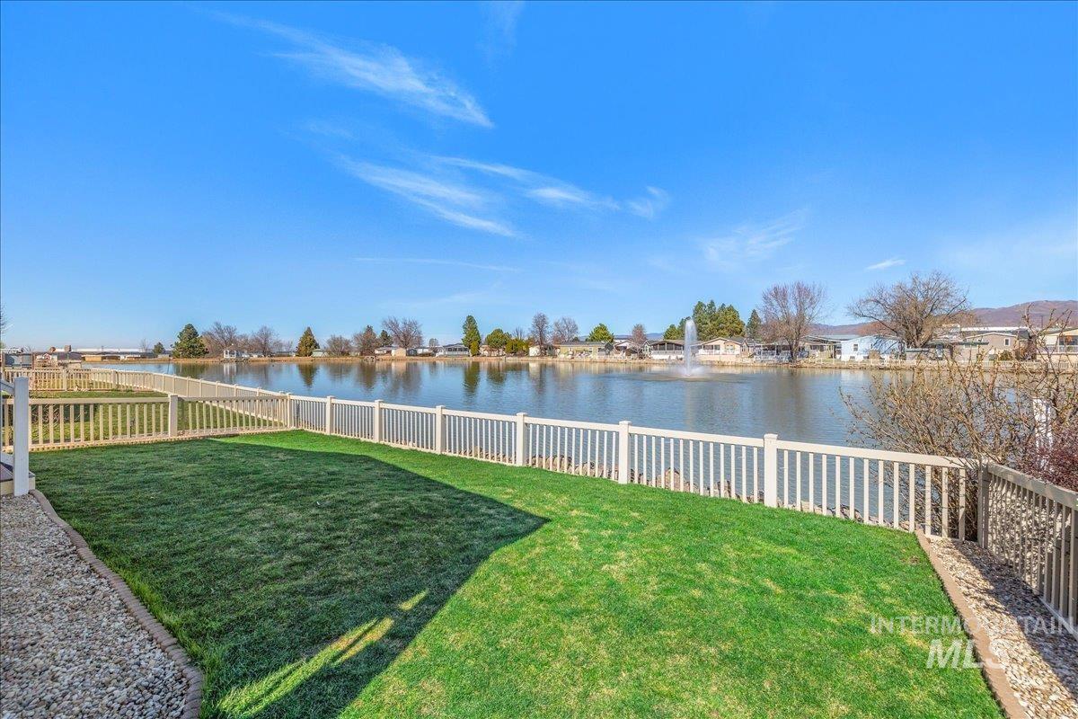 2164 Blue Spruce Ln Unit: 194