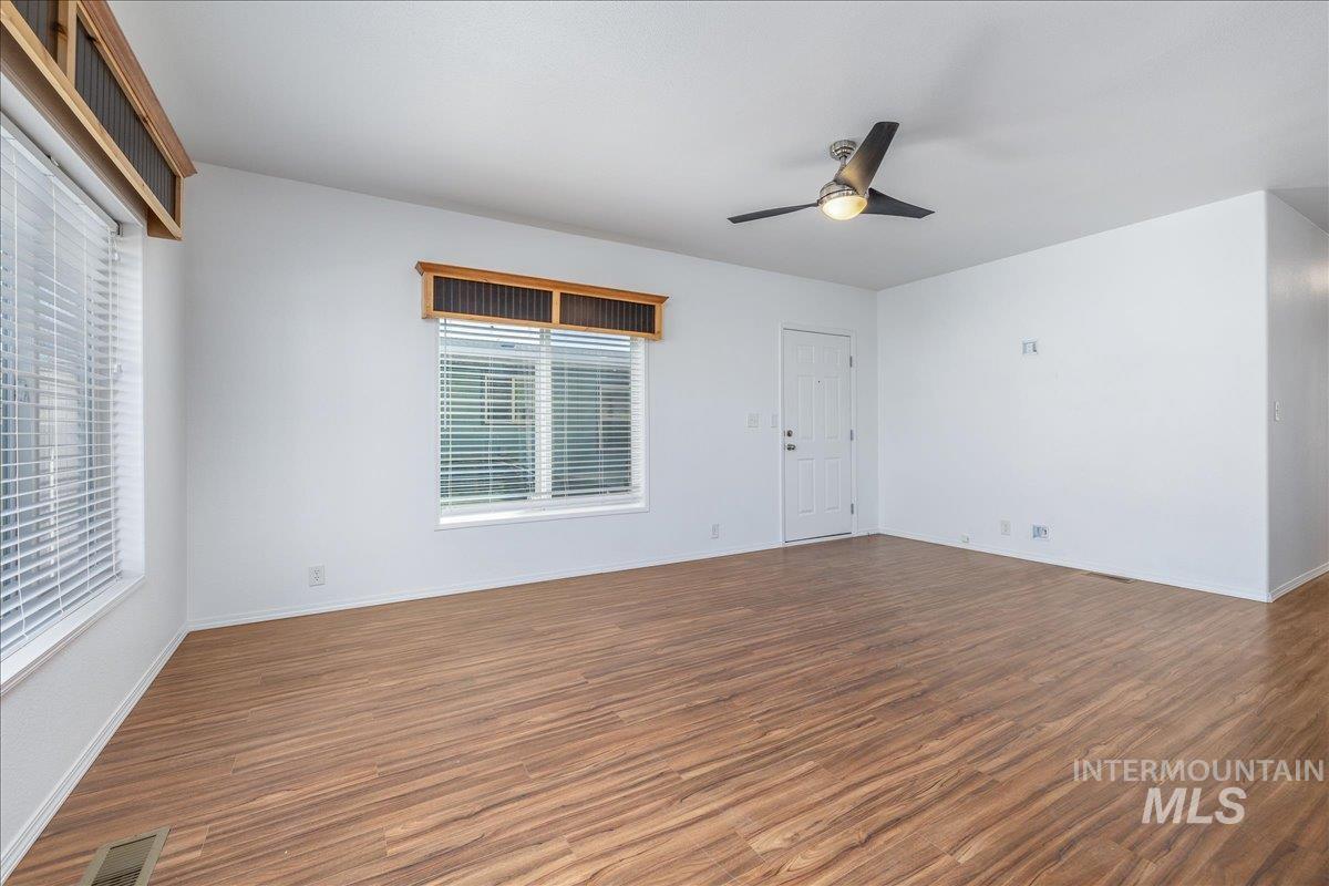 2164 Blue Spruce Ln Unit: 194