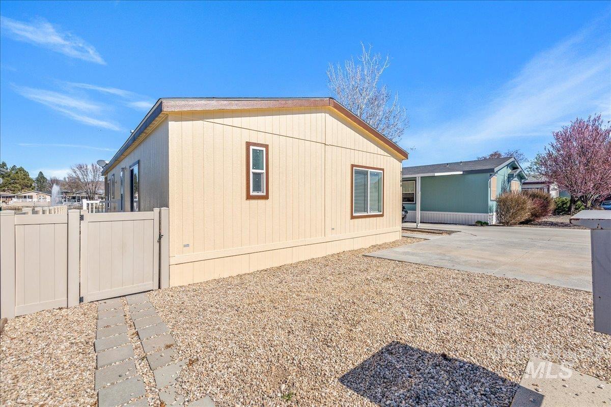 2164 Blue Spruce Ln Unit: 194