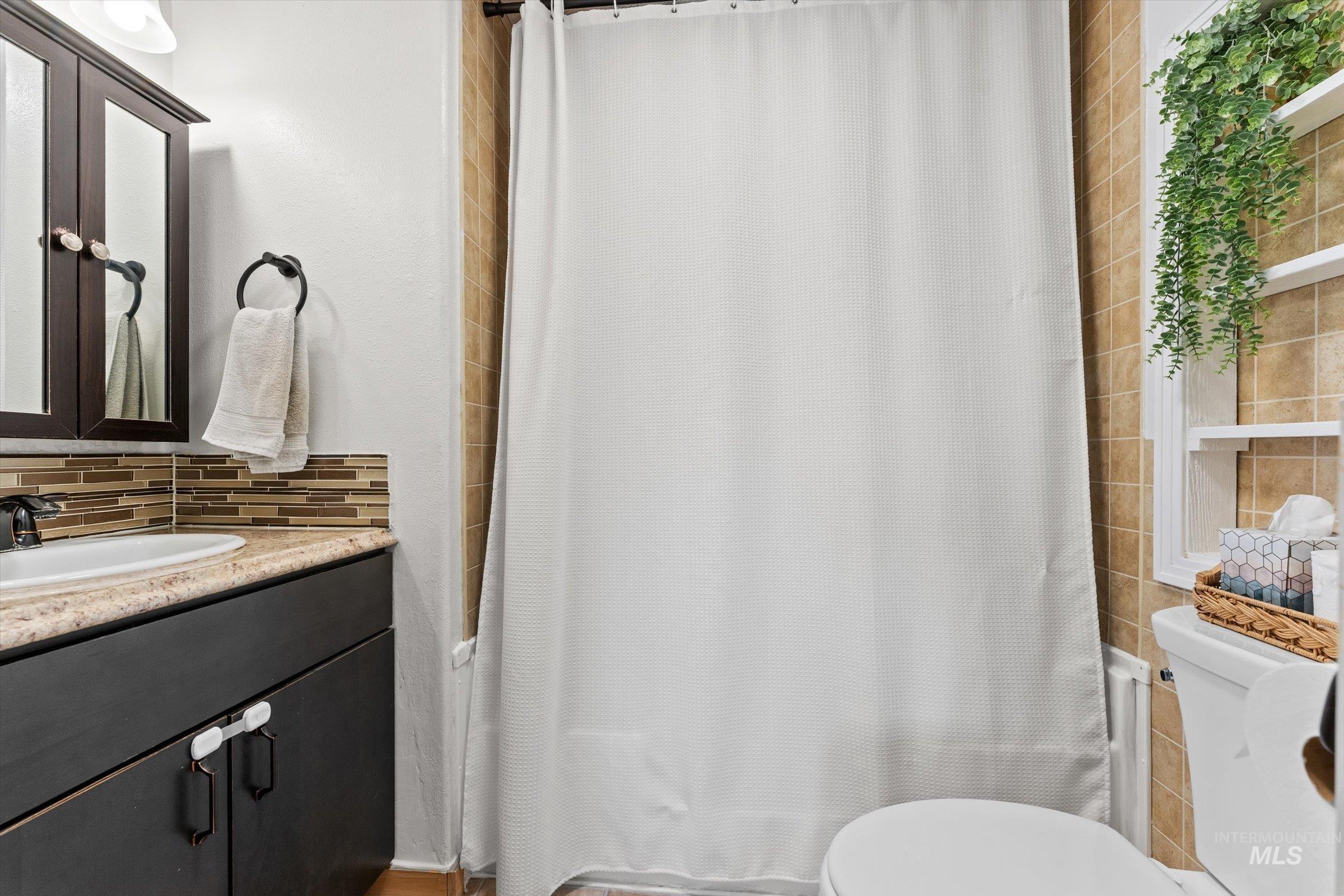 10653 Valley Hi Road