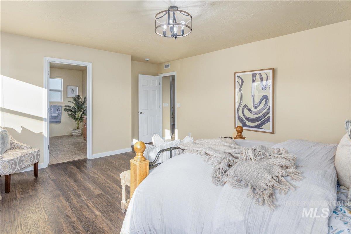 208 E Kaibab Trail St.