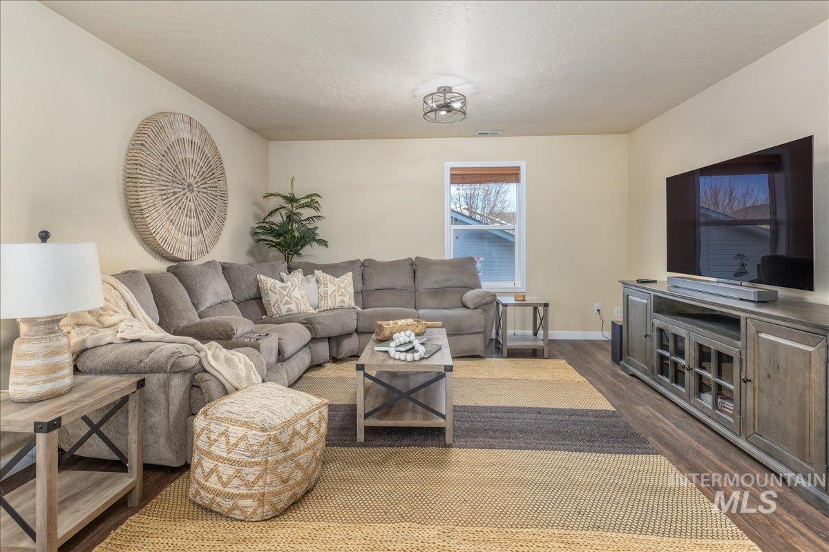 208 E Kaibab Trail St.