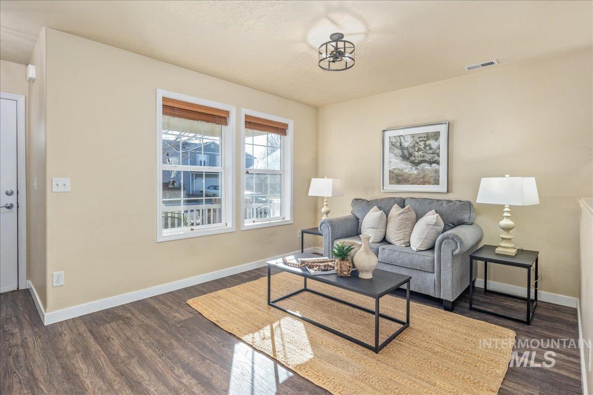 208 E Kaibab Trail St.