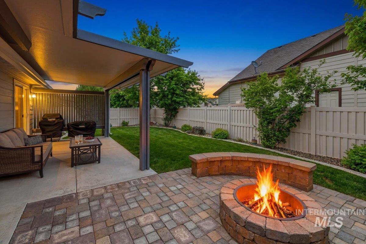 9382 S Updale Avenue