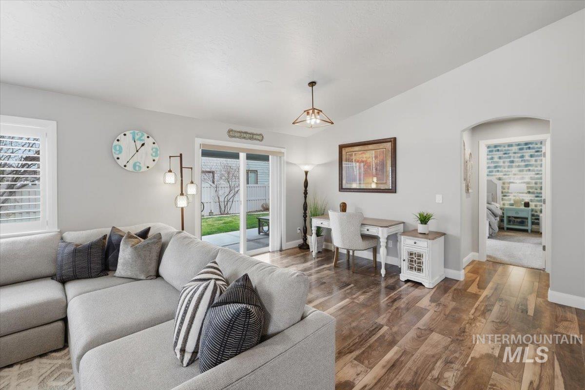 9382 S Updale Avenue