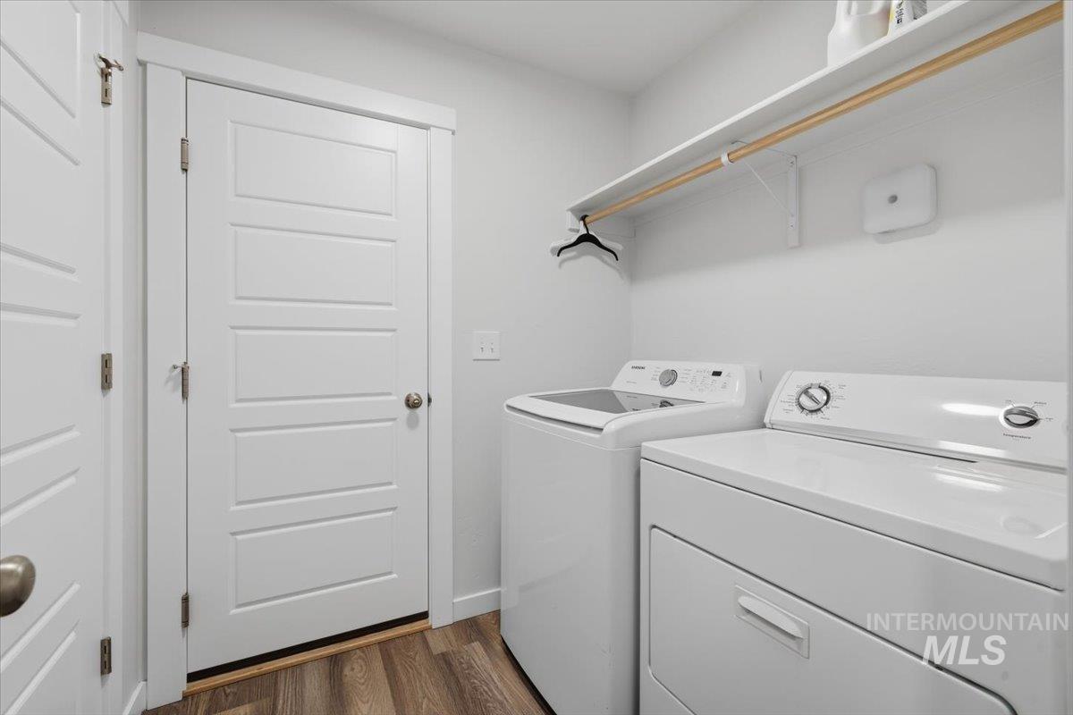 5496 S Desert Cactus Ave