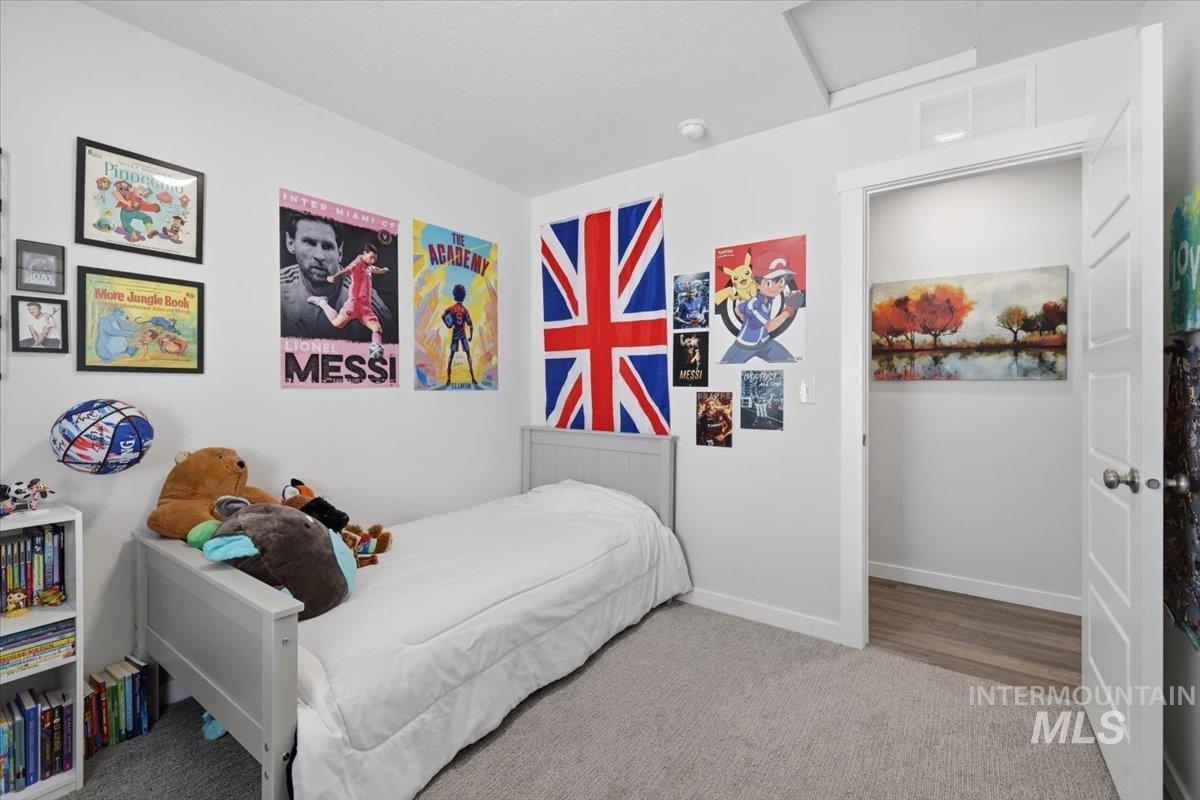 5496 S Desert Cactus Ave