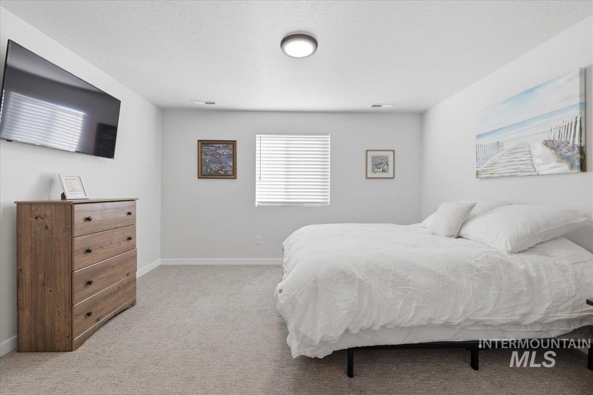 5496 S Desert Cactus Ave