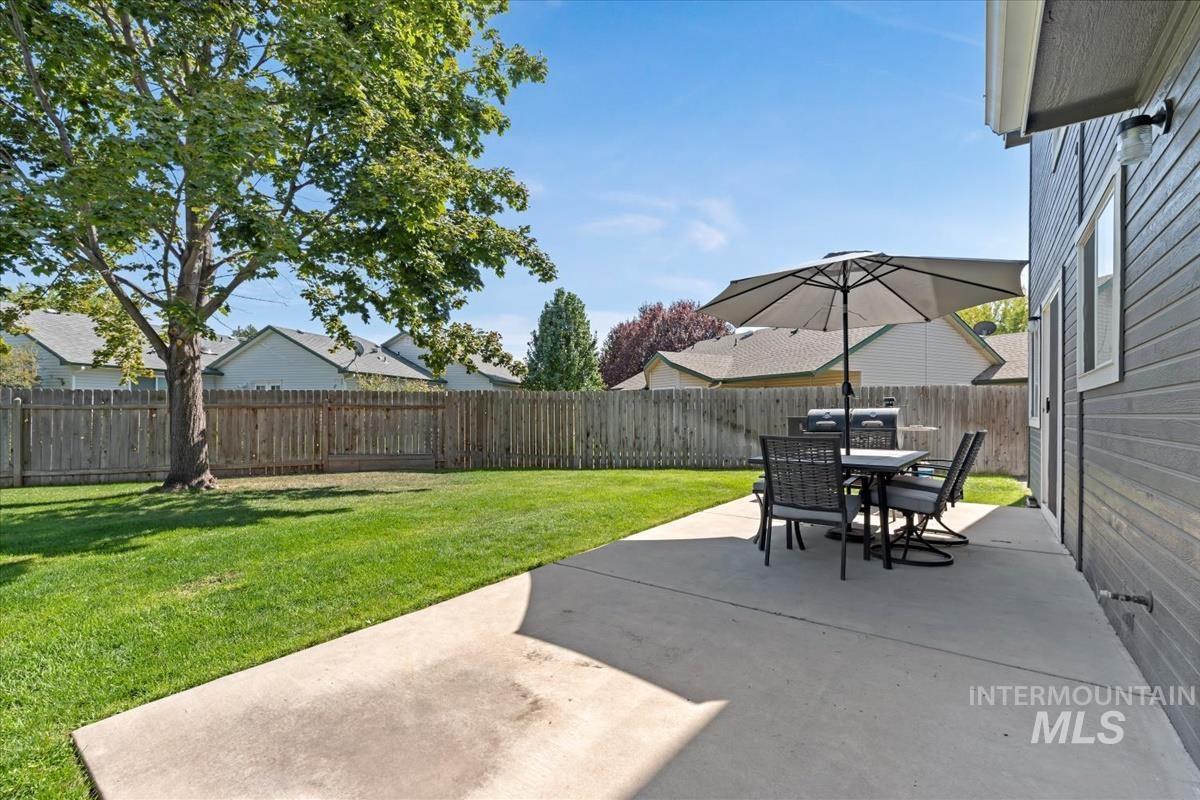 1050 N Haven Cove Ave.