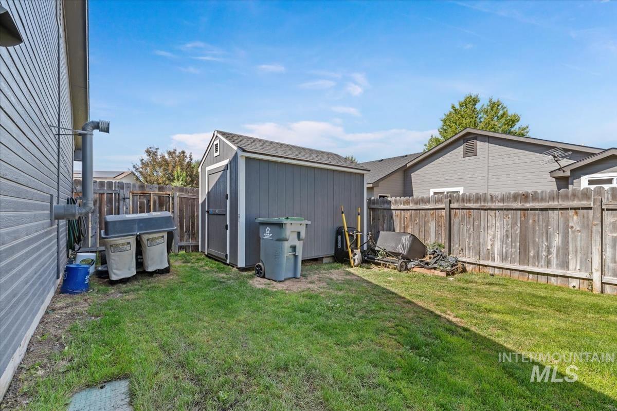 1050 N Haven Cove Ave.