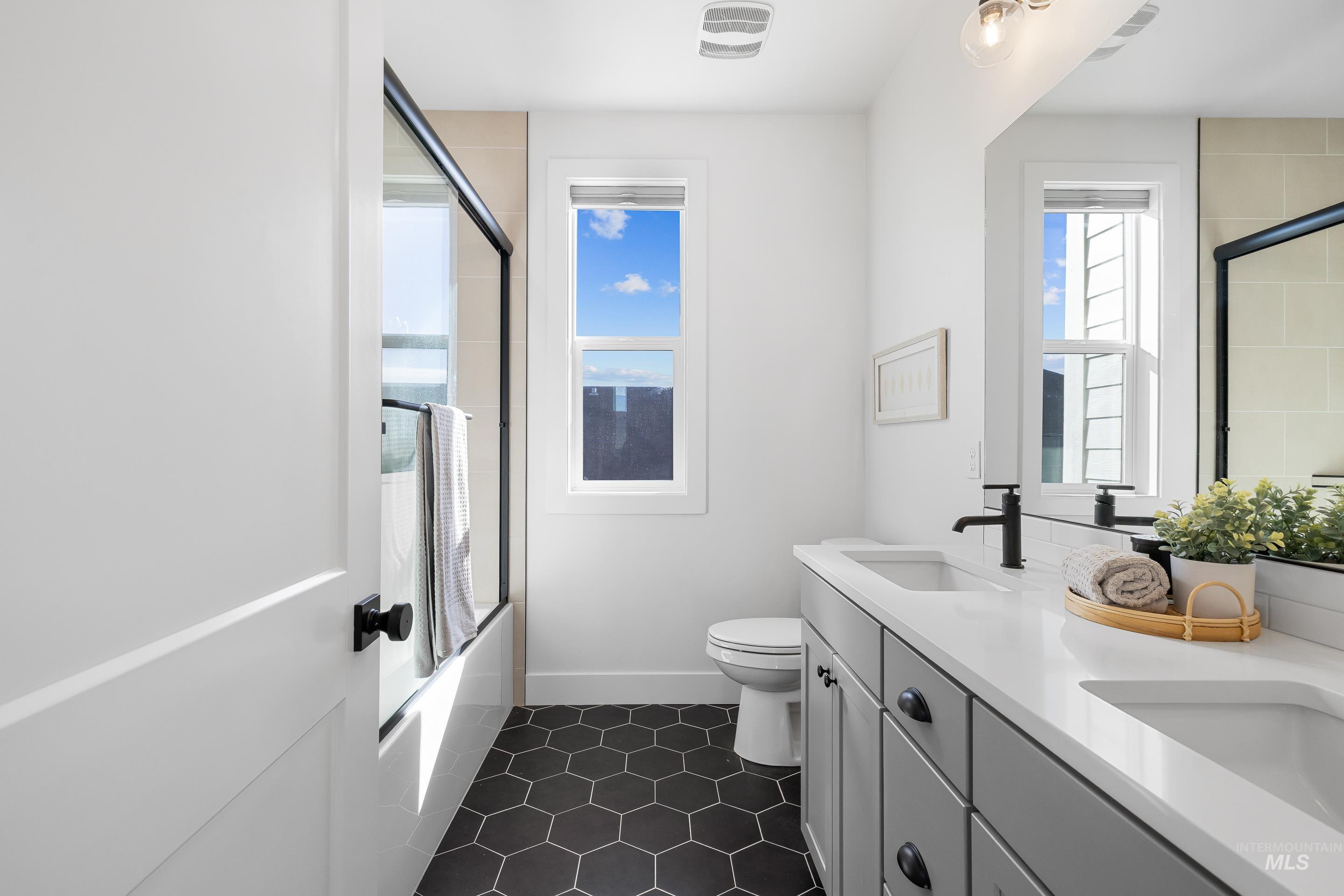 9848 W Aviara Street