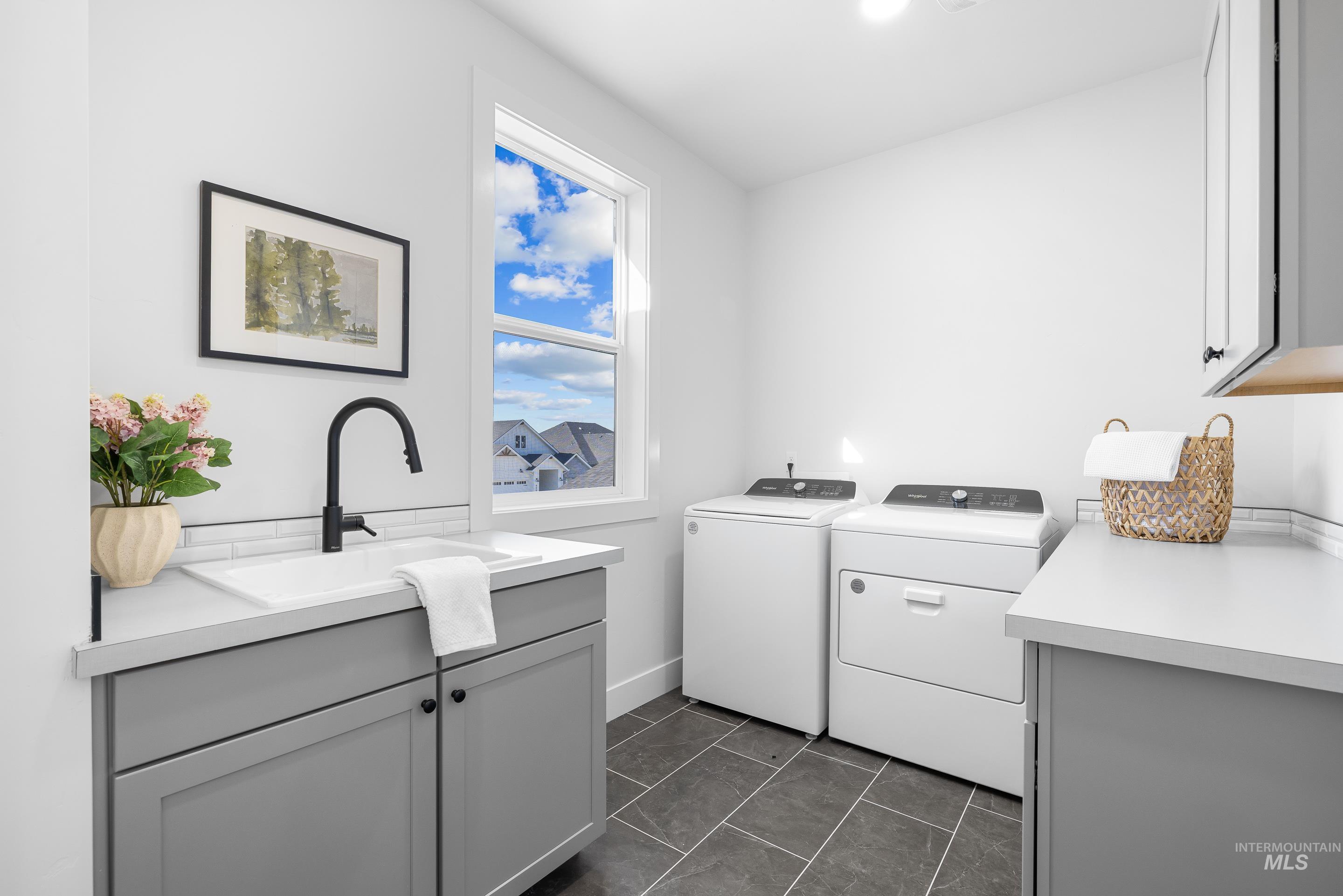 9848 W Aviara Street