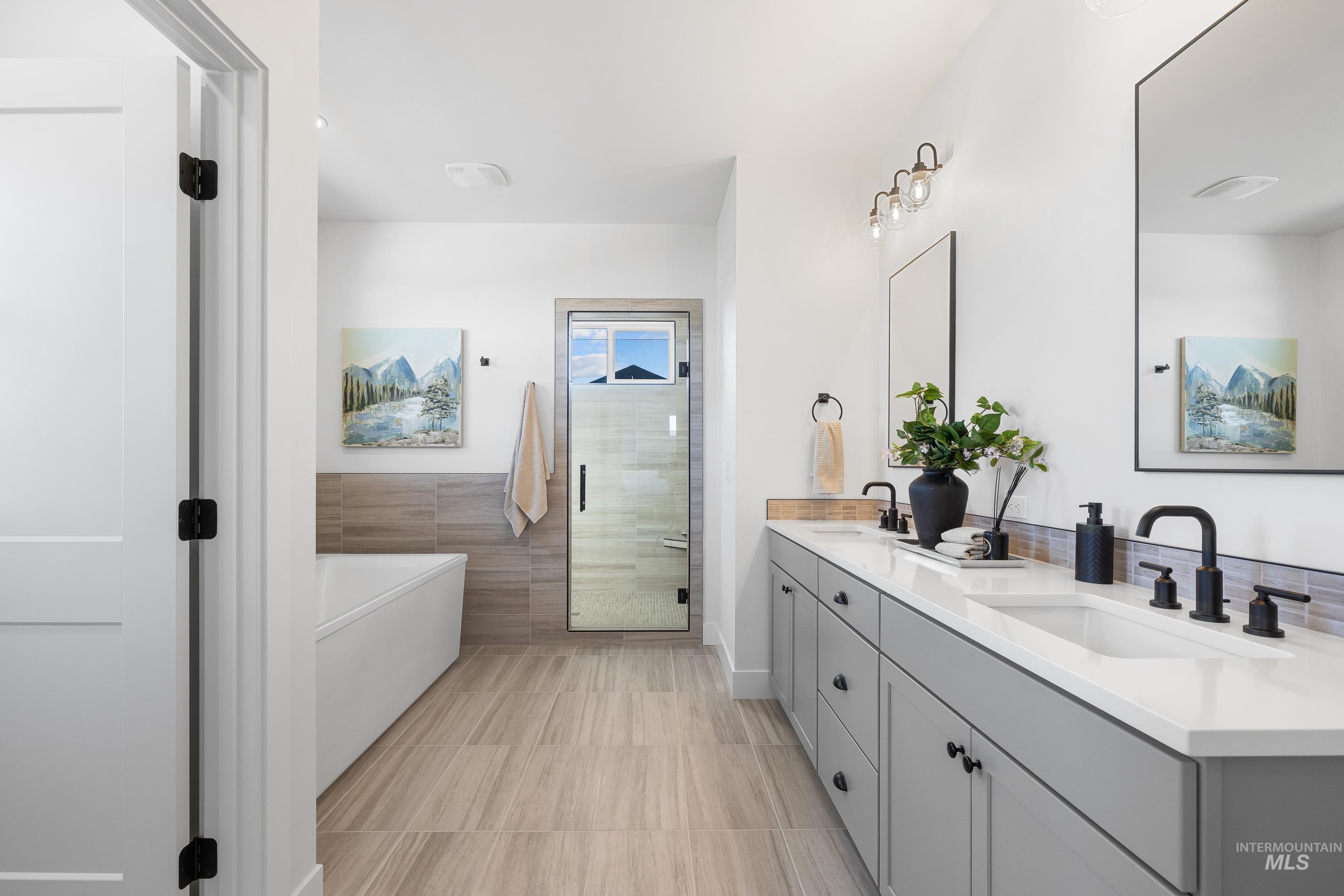 9848 W Aviara Street