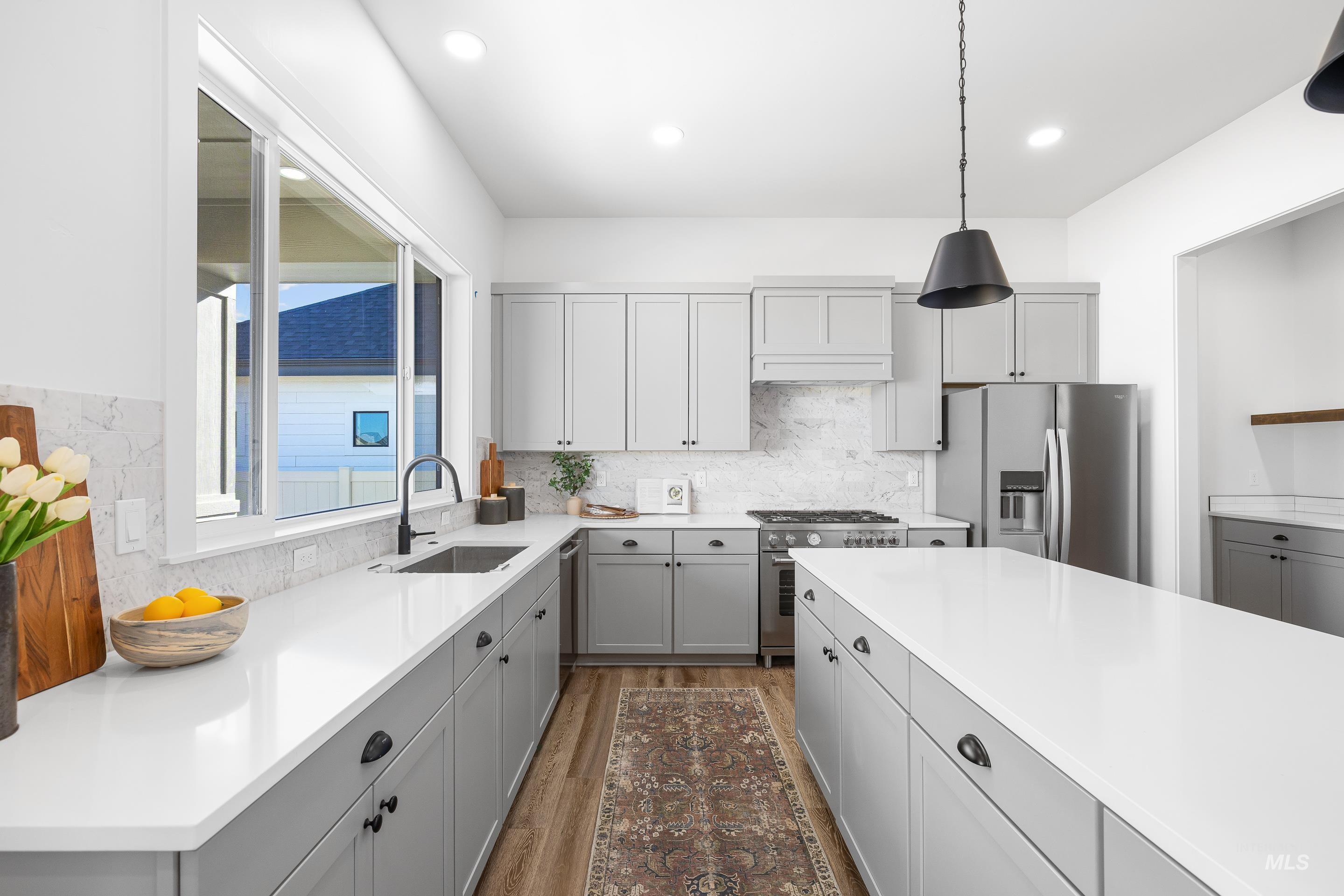 9848 W Aviara Street