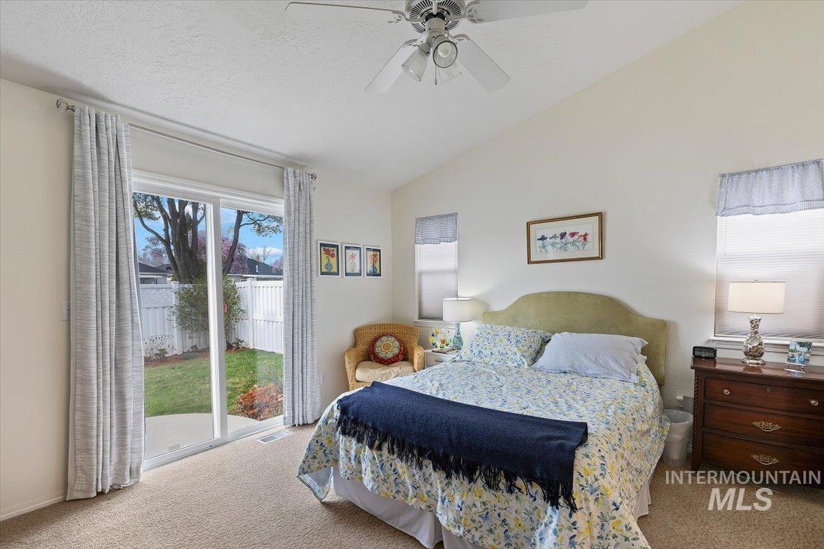 3357 W Fieldstream Ln