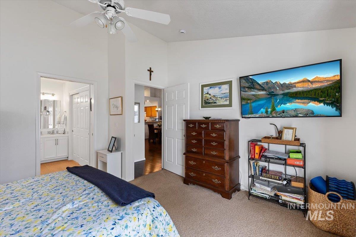 3357 W Fieldstream Ln