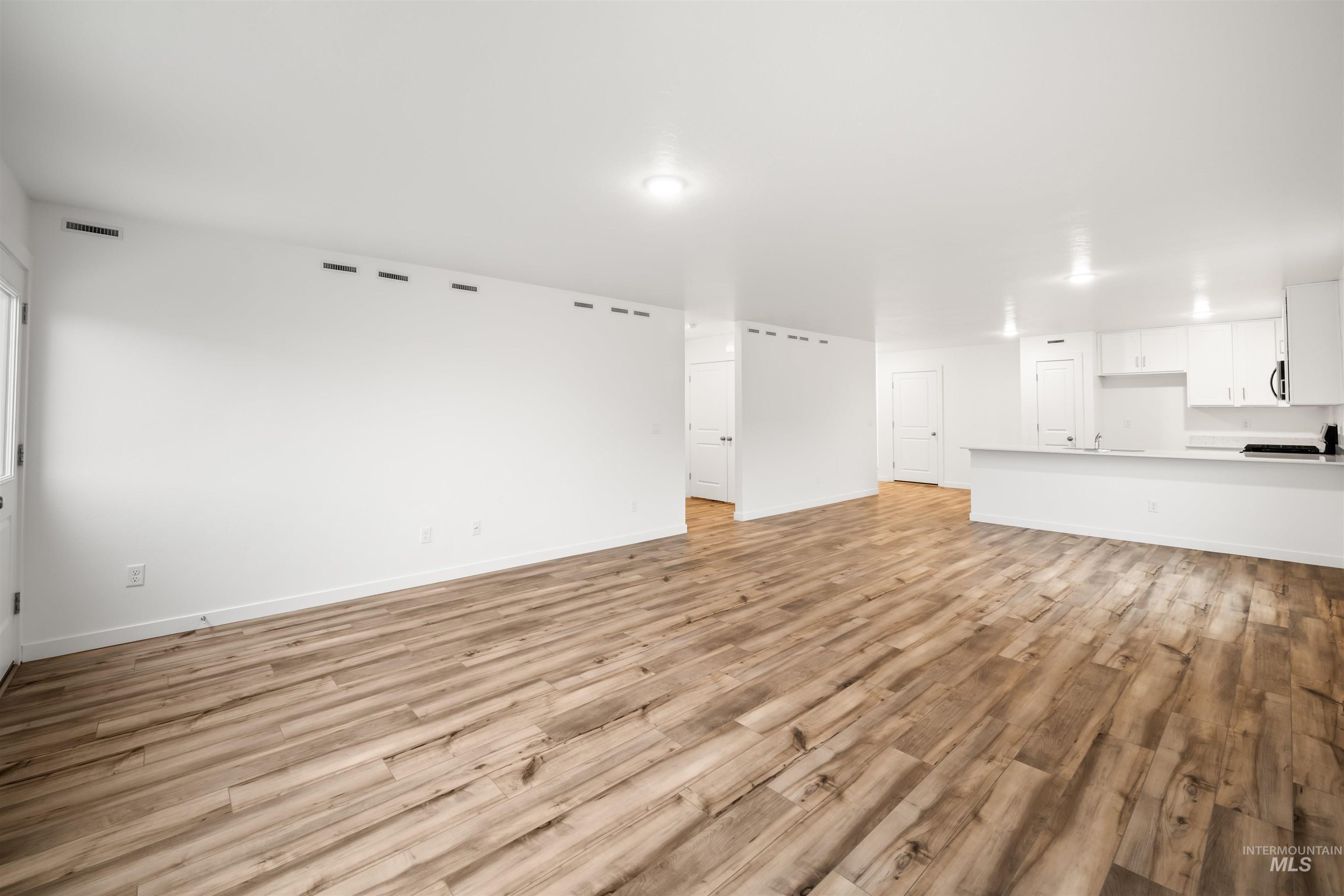 11124 Maroon Bells Dr