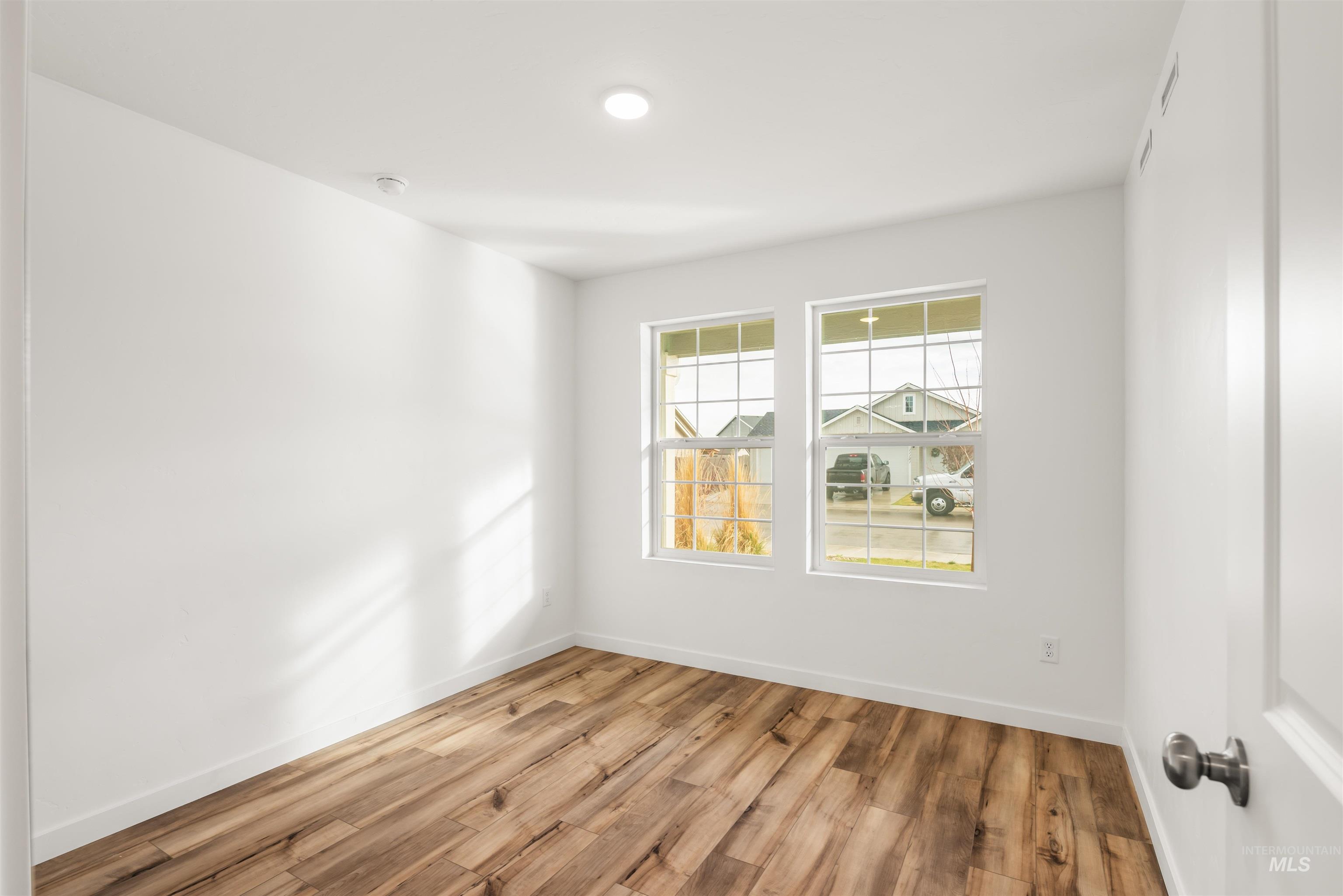 11124 Maroon Bells Dr