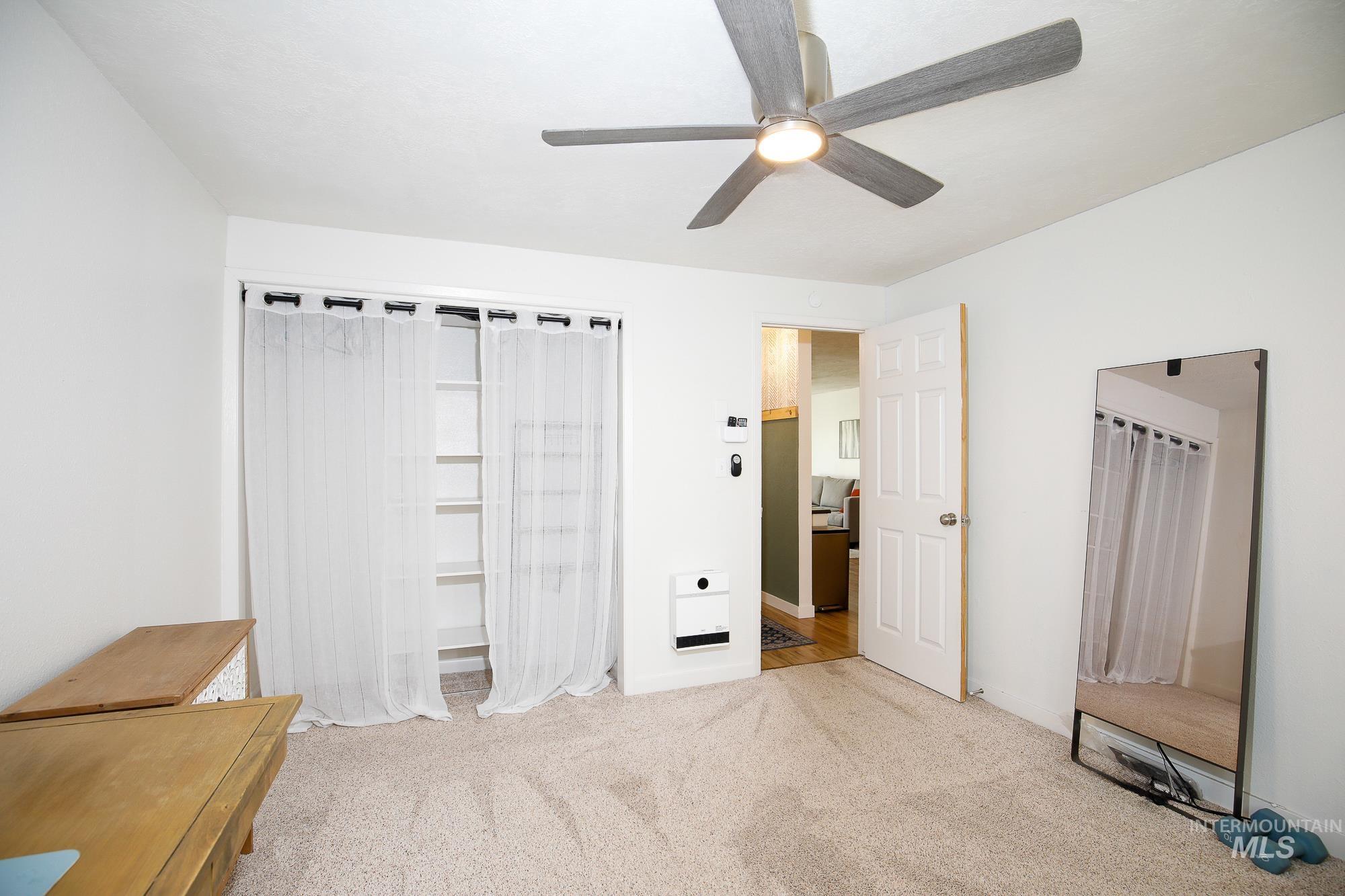 10534 W Fox Ridge Dr