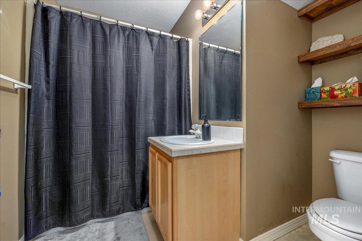 2727 S S Merrimac Pl