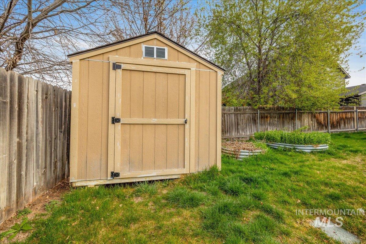 2727 S S Merrimac Pl