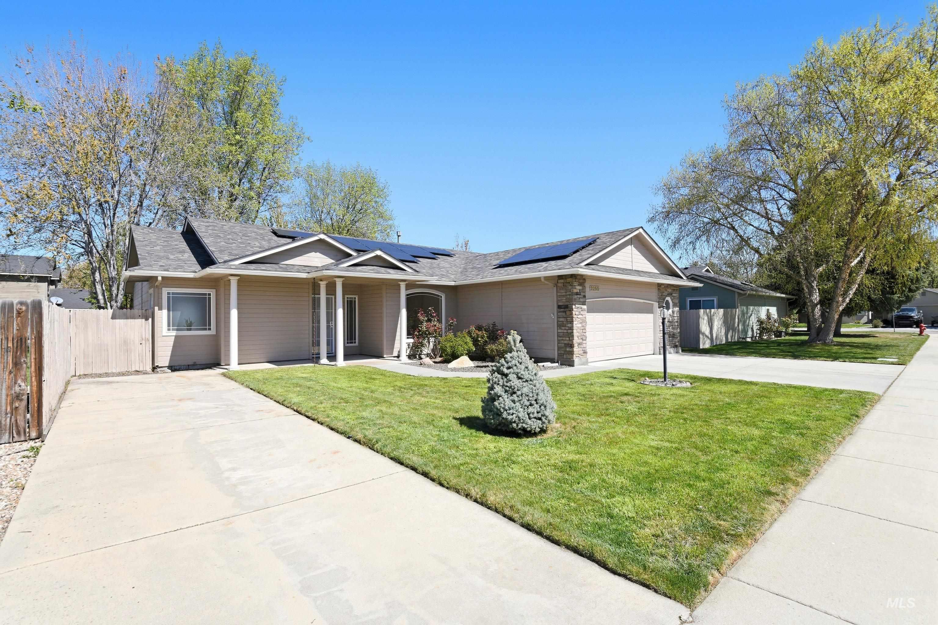 2250 E Katelyn Dr
