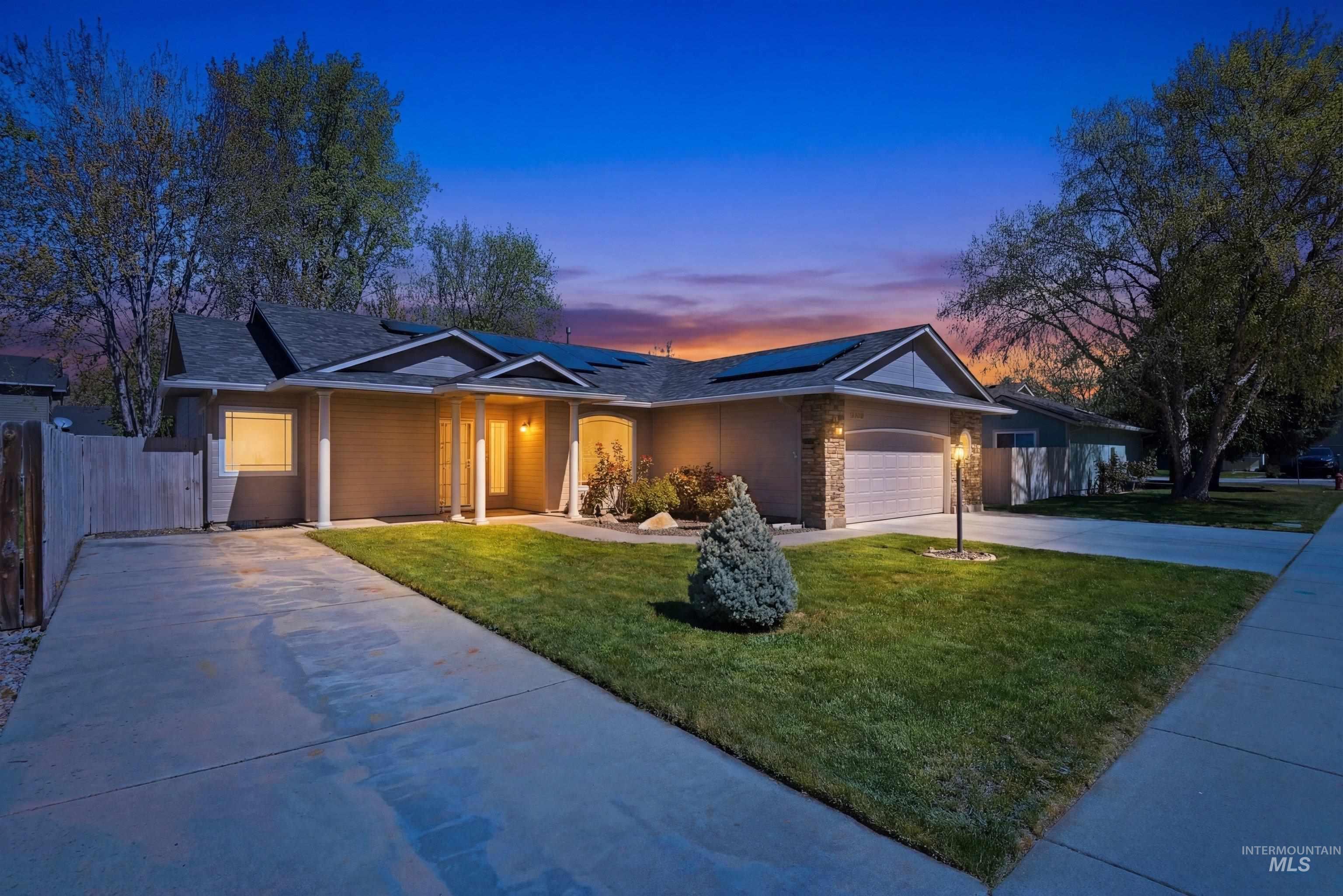 2250 E Katelyn Dr