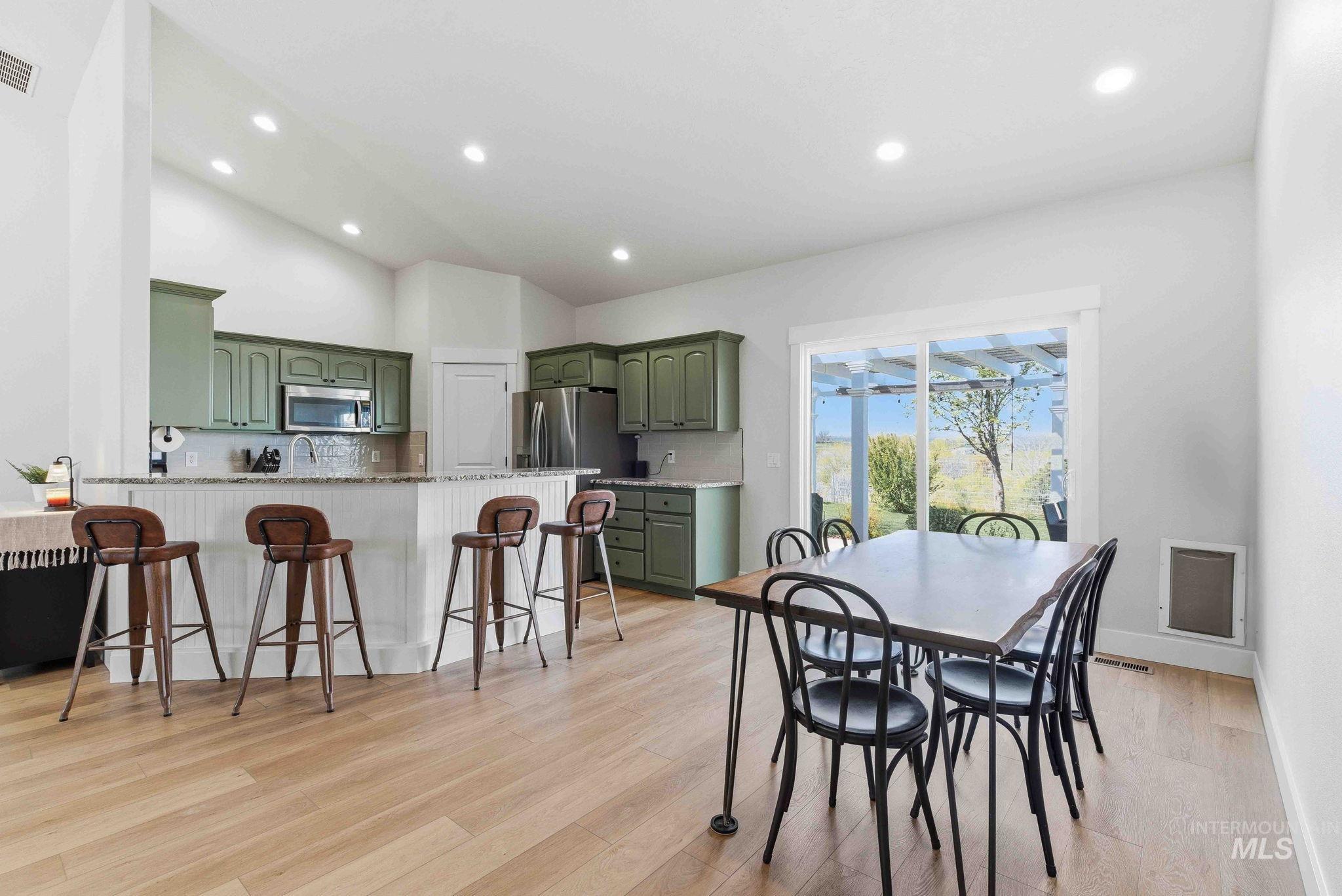 3941 Vista Ridge Lane