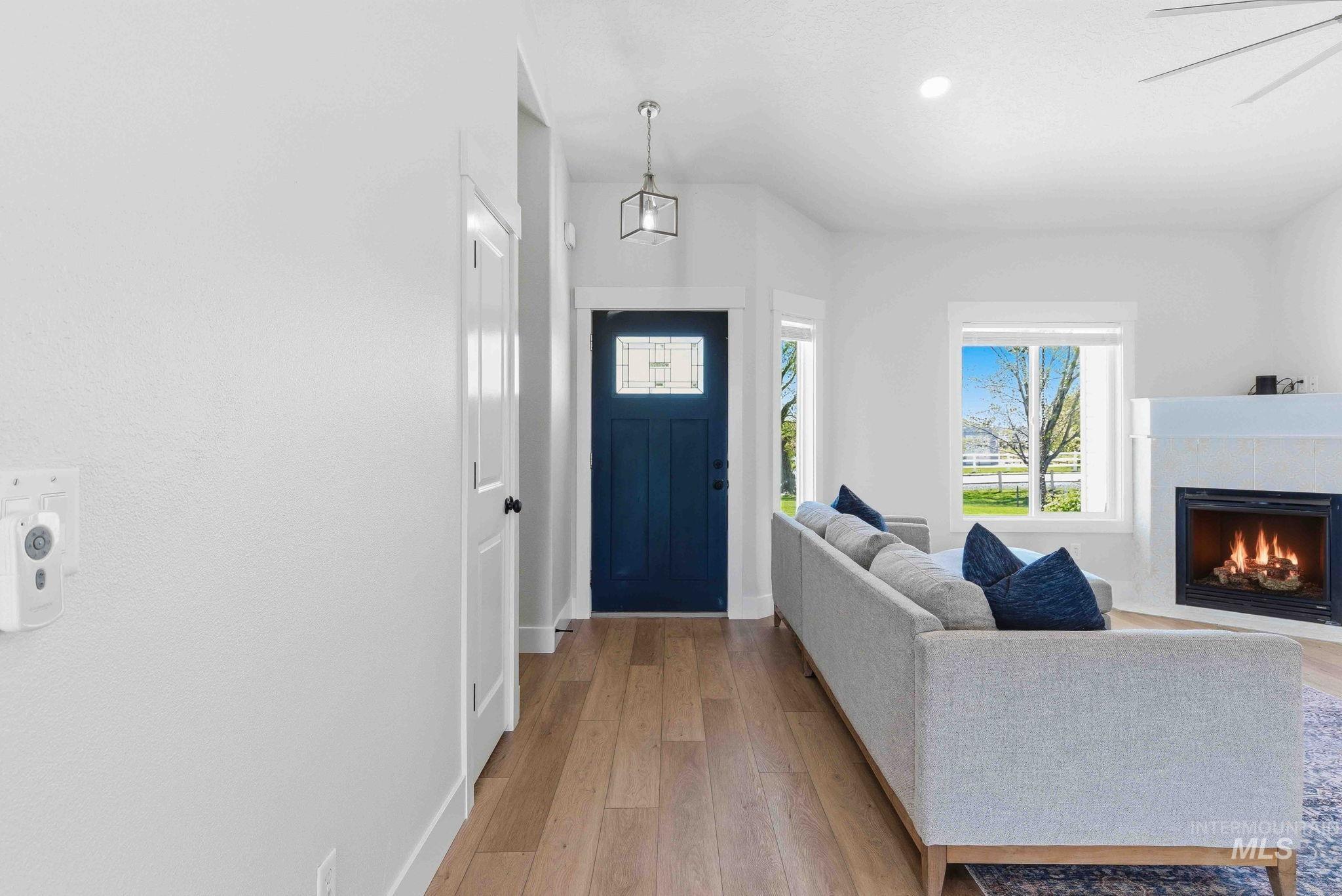 3941 Vista Ridge Lane