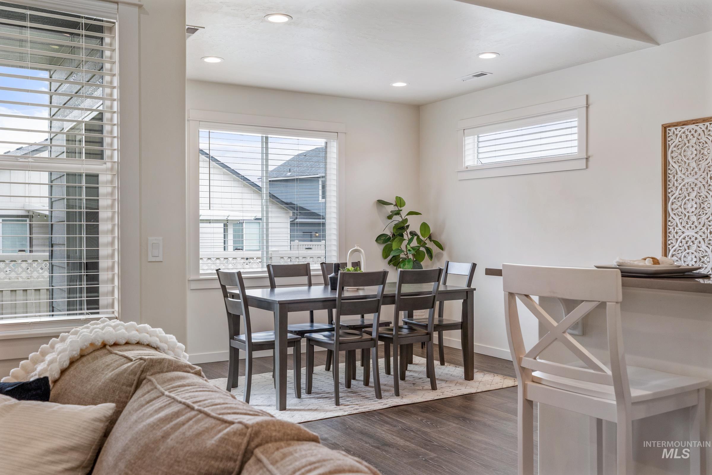 7565 W Itasco Dr