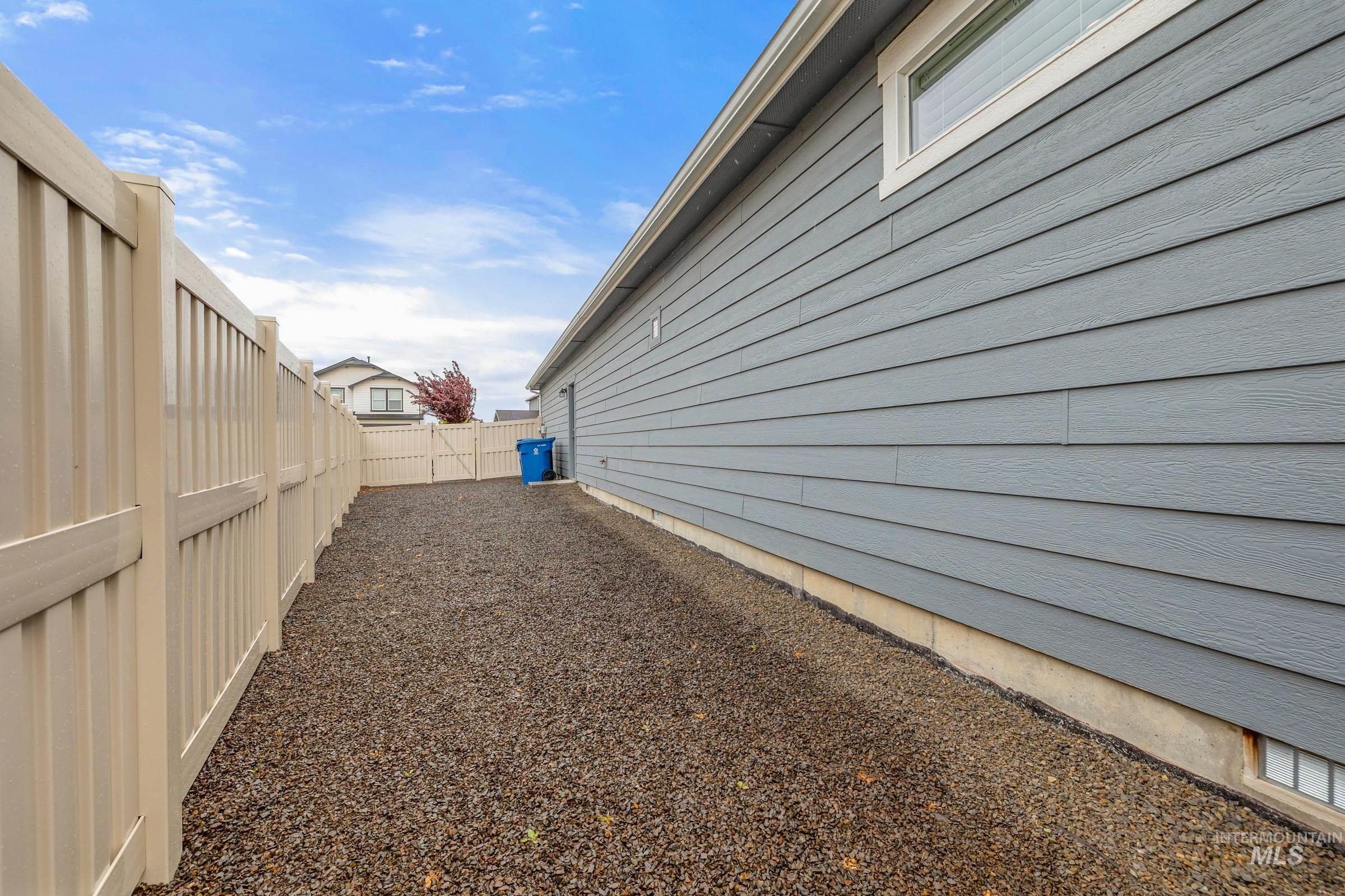 7565 W Itasco Dr