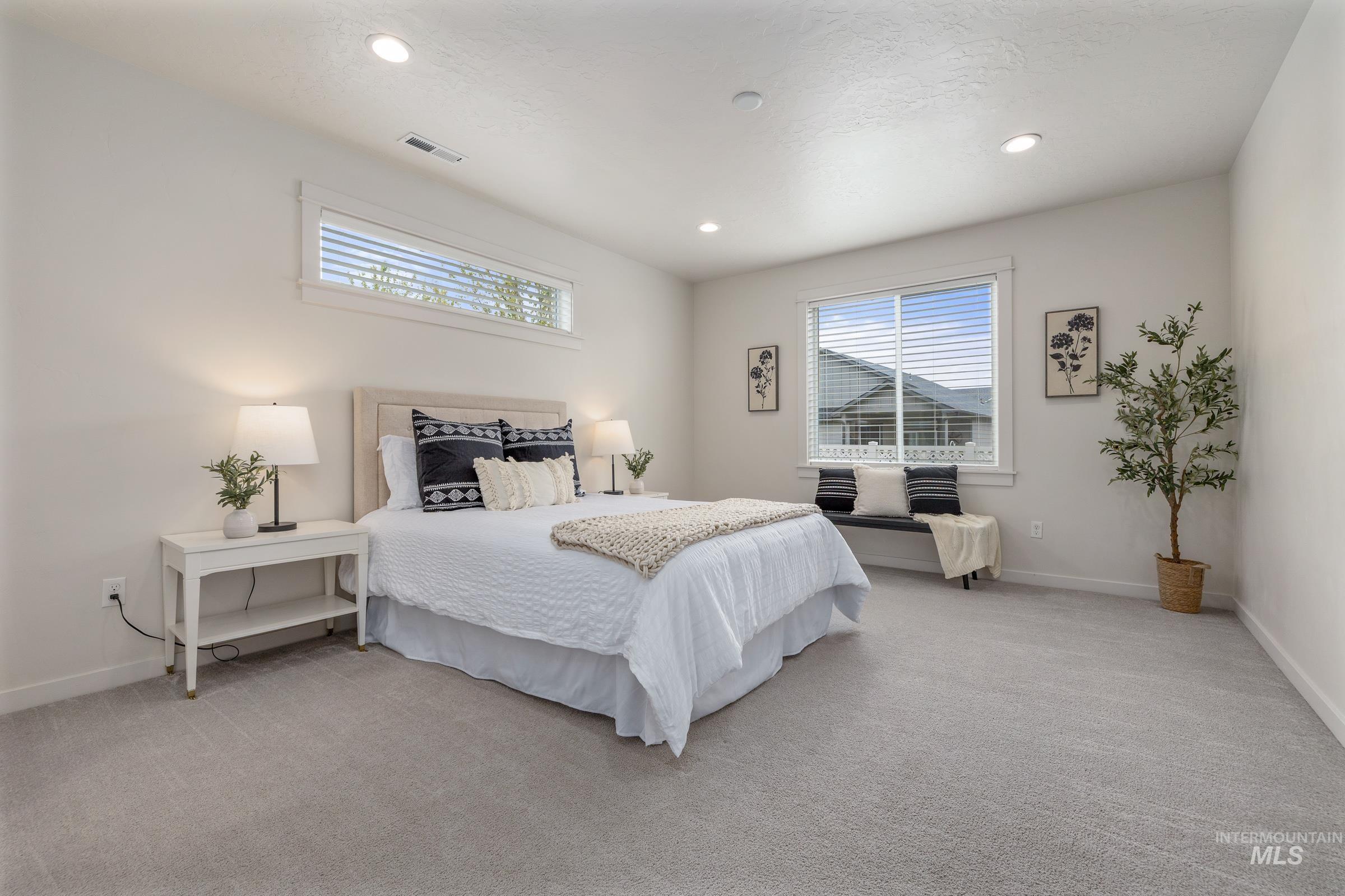 7565 W Itasco Dr