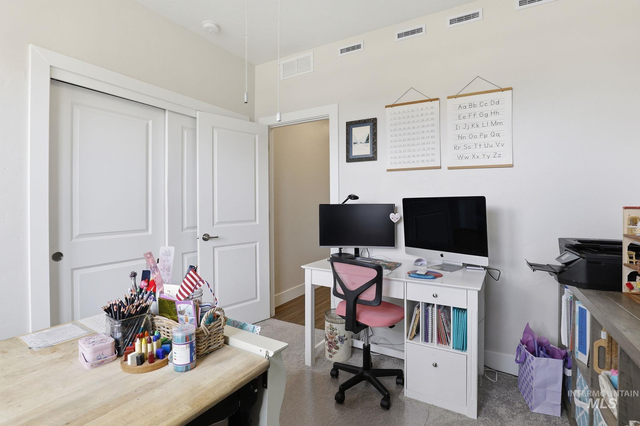 133 Insight Ct