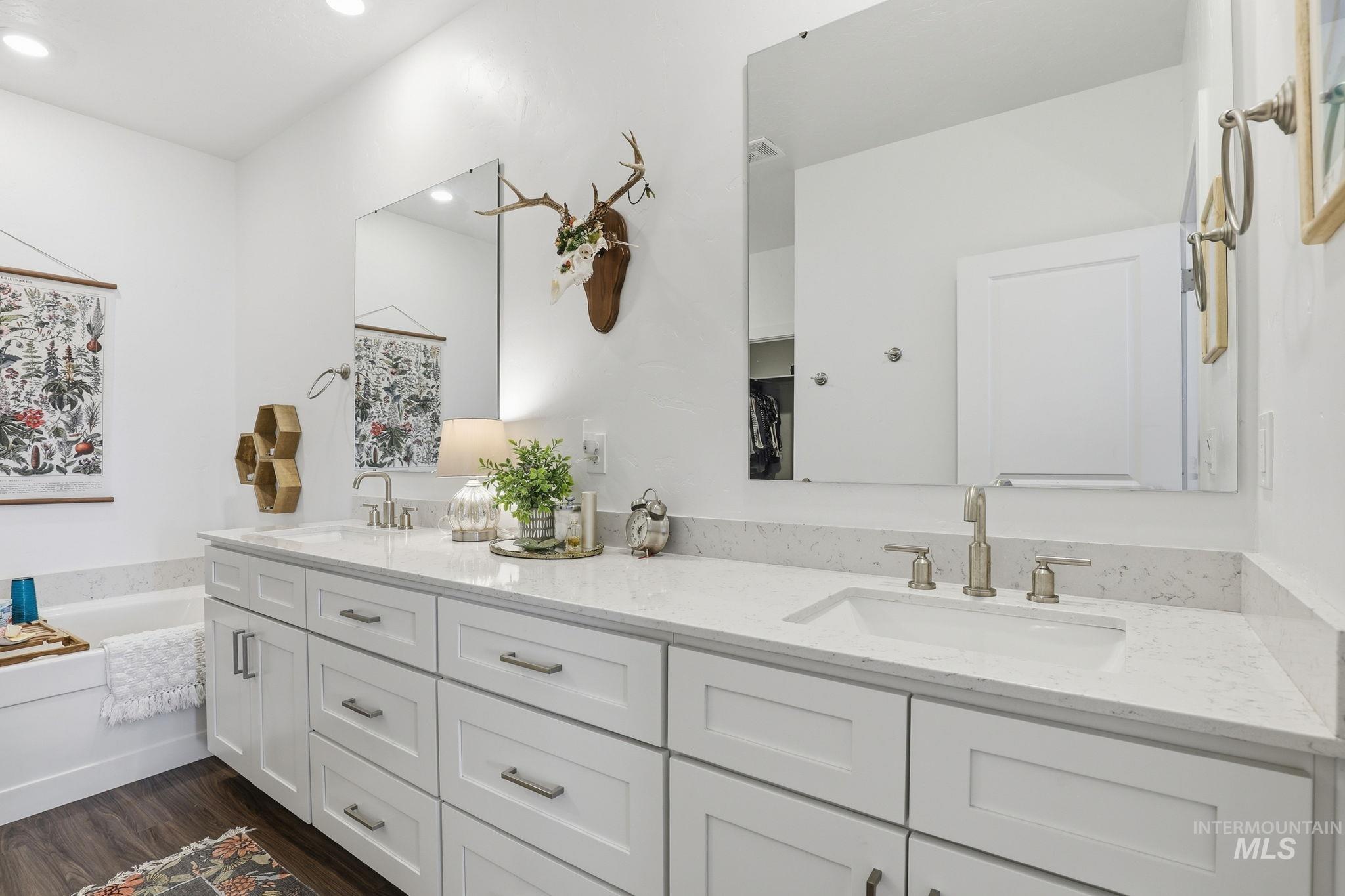 133 Insight Ct