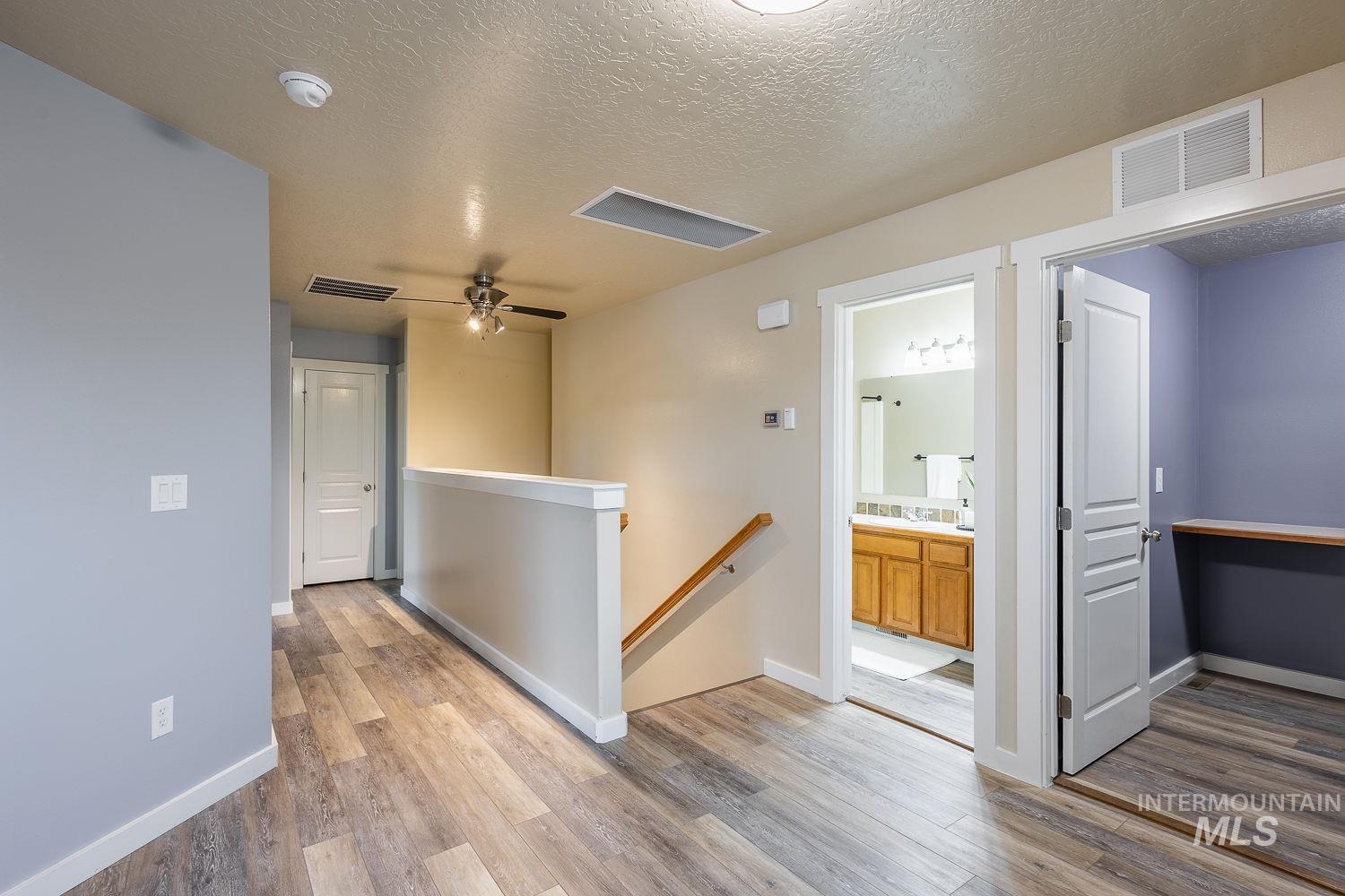 17362 N Midsummers Ln