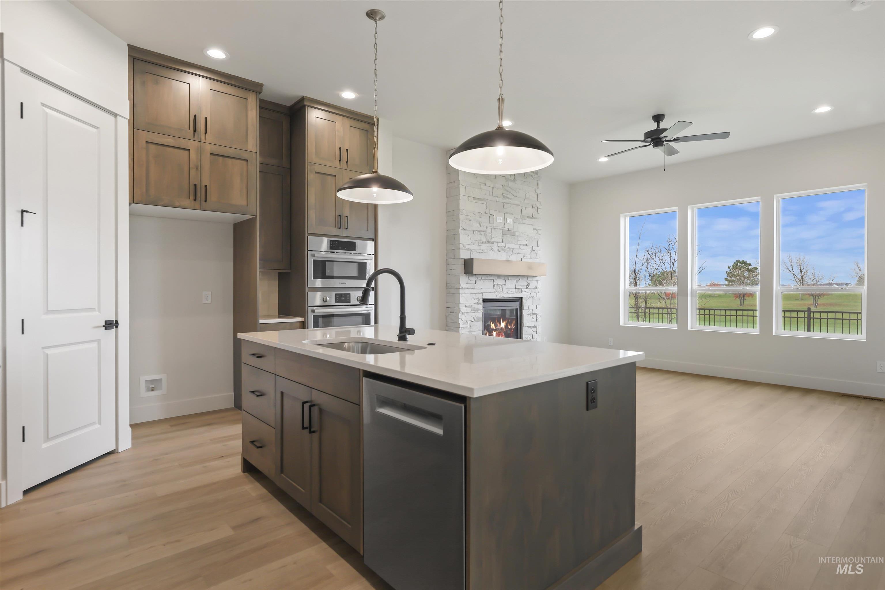 11209 S Corballis Ln.