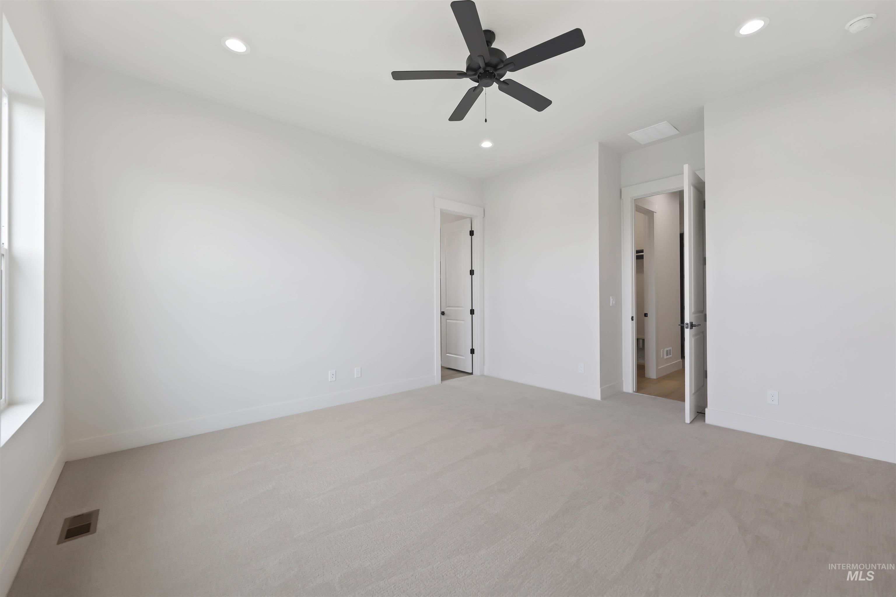 11209 S Corballis Ln.