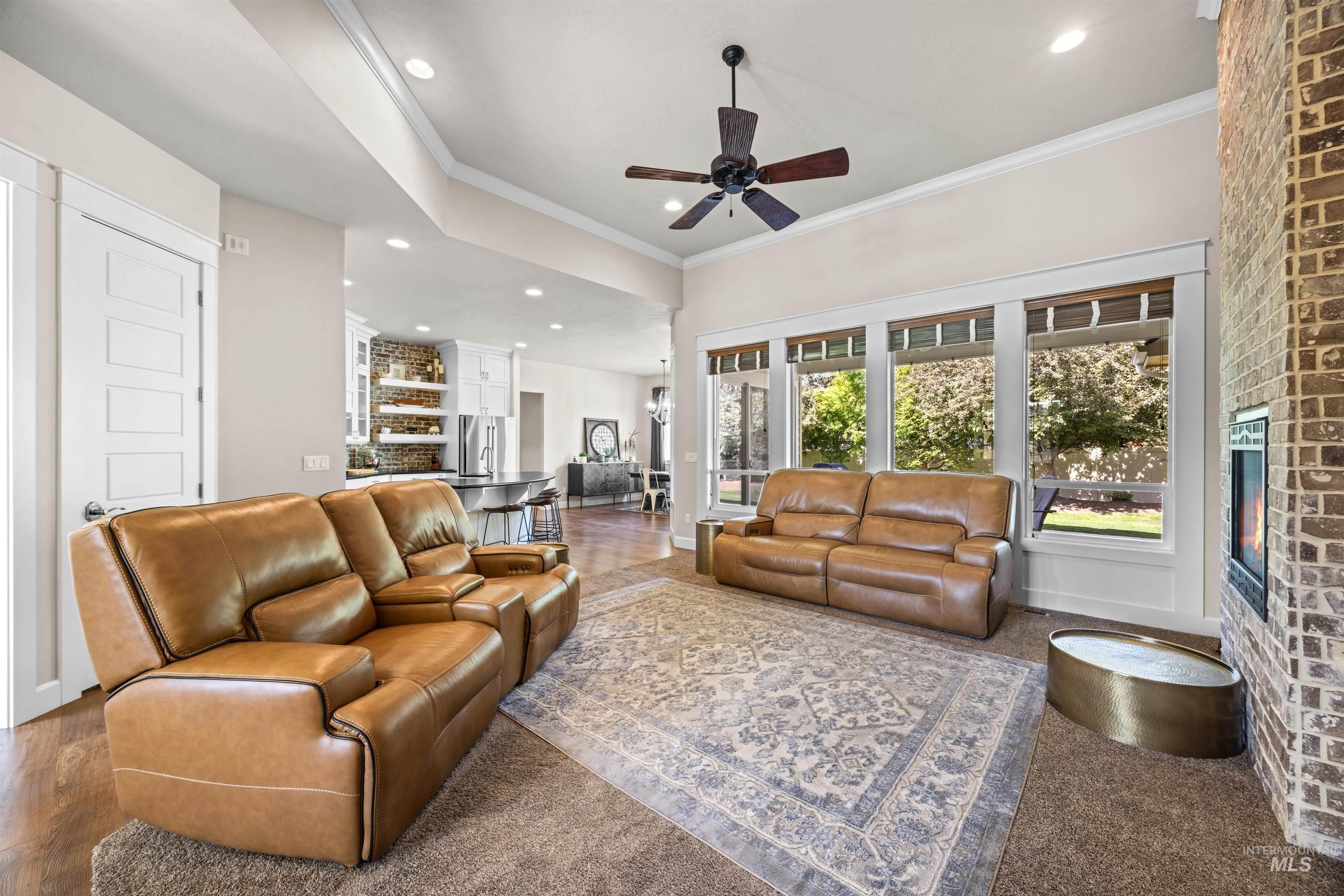 2023 N Sensation Ave