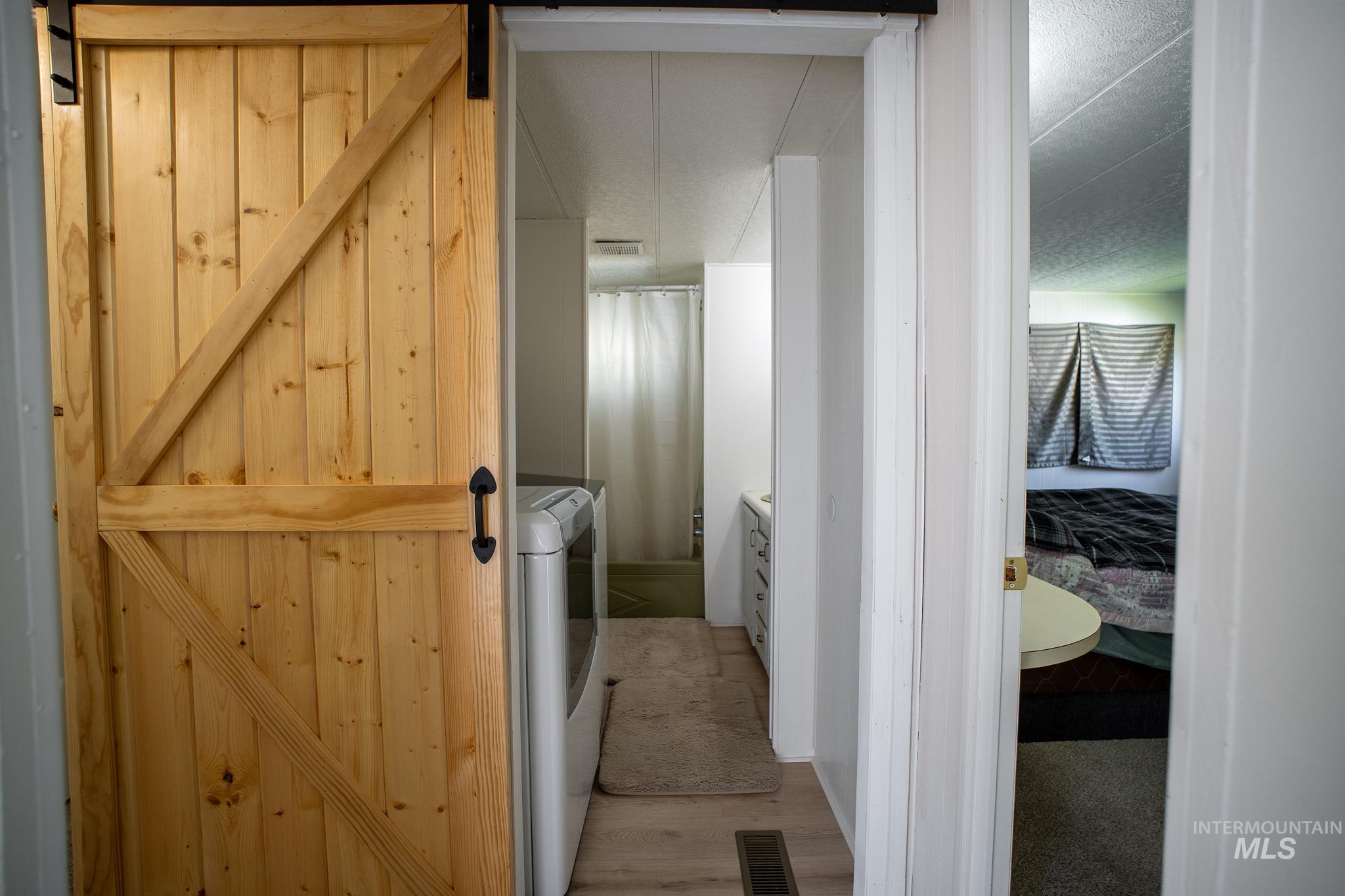 3037 N Kimball St Unit: 34