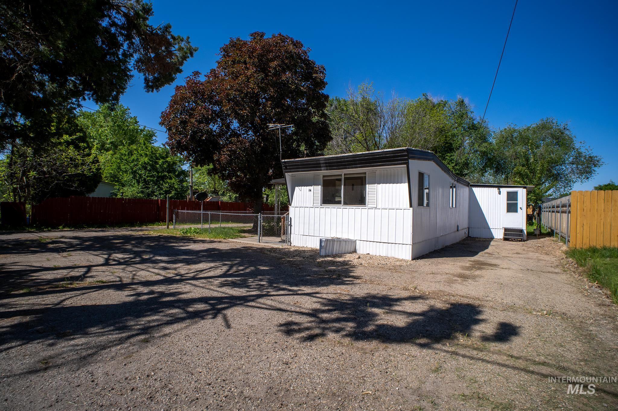 3037 N Kimball St Unit: 34