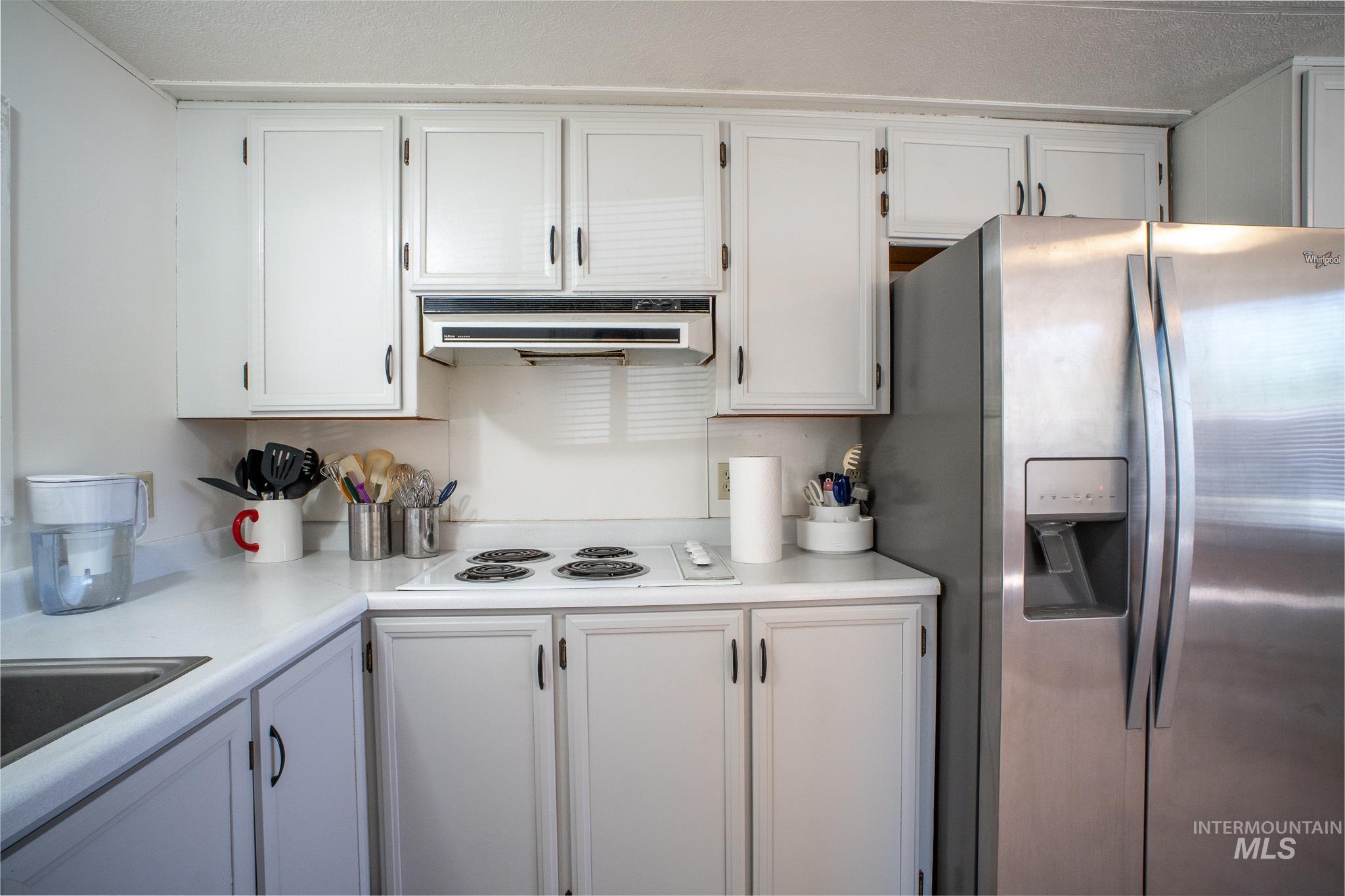3037 N Kimball St Unit: 34